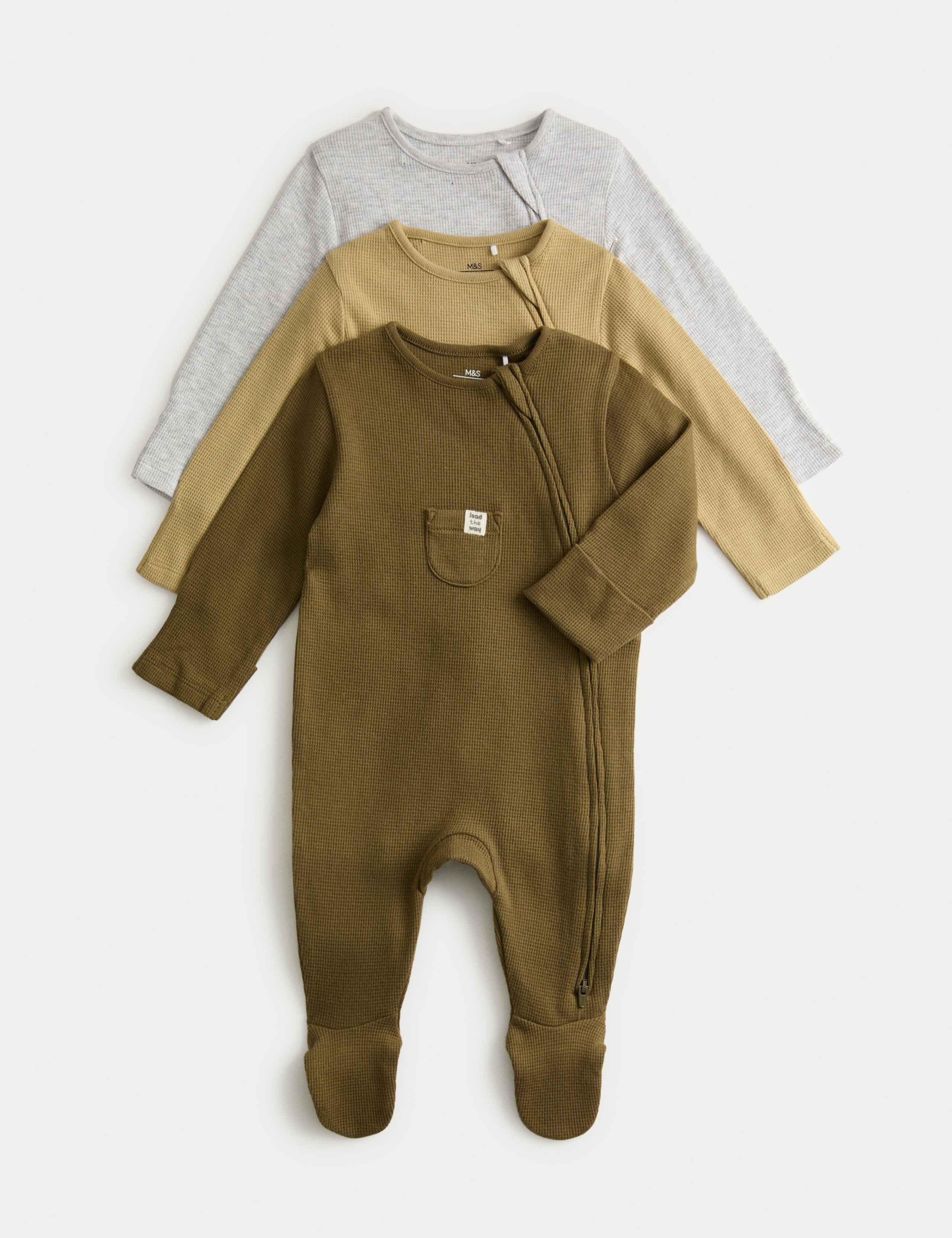 3 Pack Pure Cotton Sleepsuits (6½lbs-3Yrs) 1 of 3