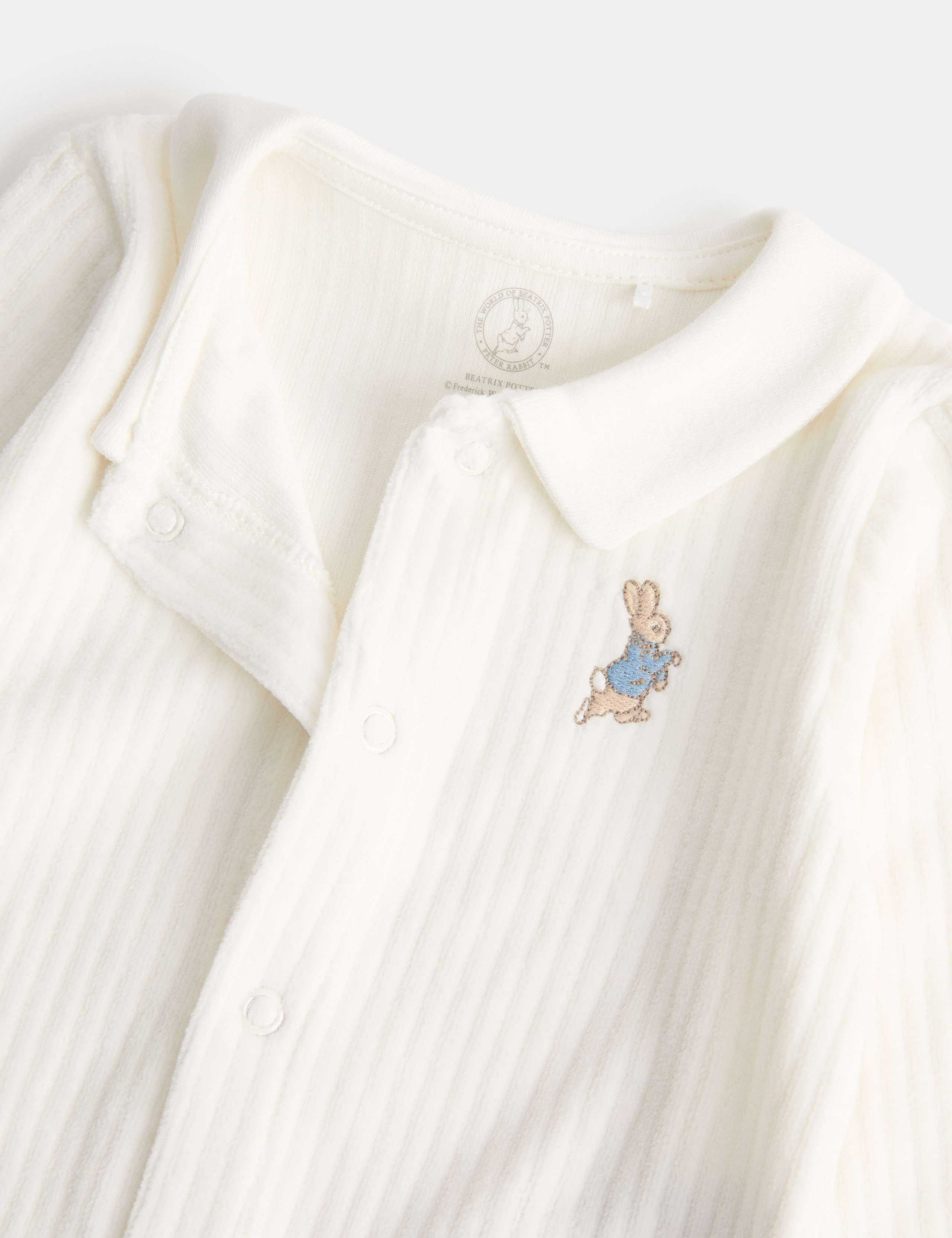 2 Piece Peter Rabbit™ Sleepsuit & Hat (7lbs - 1 Yrs) 2 of 4