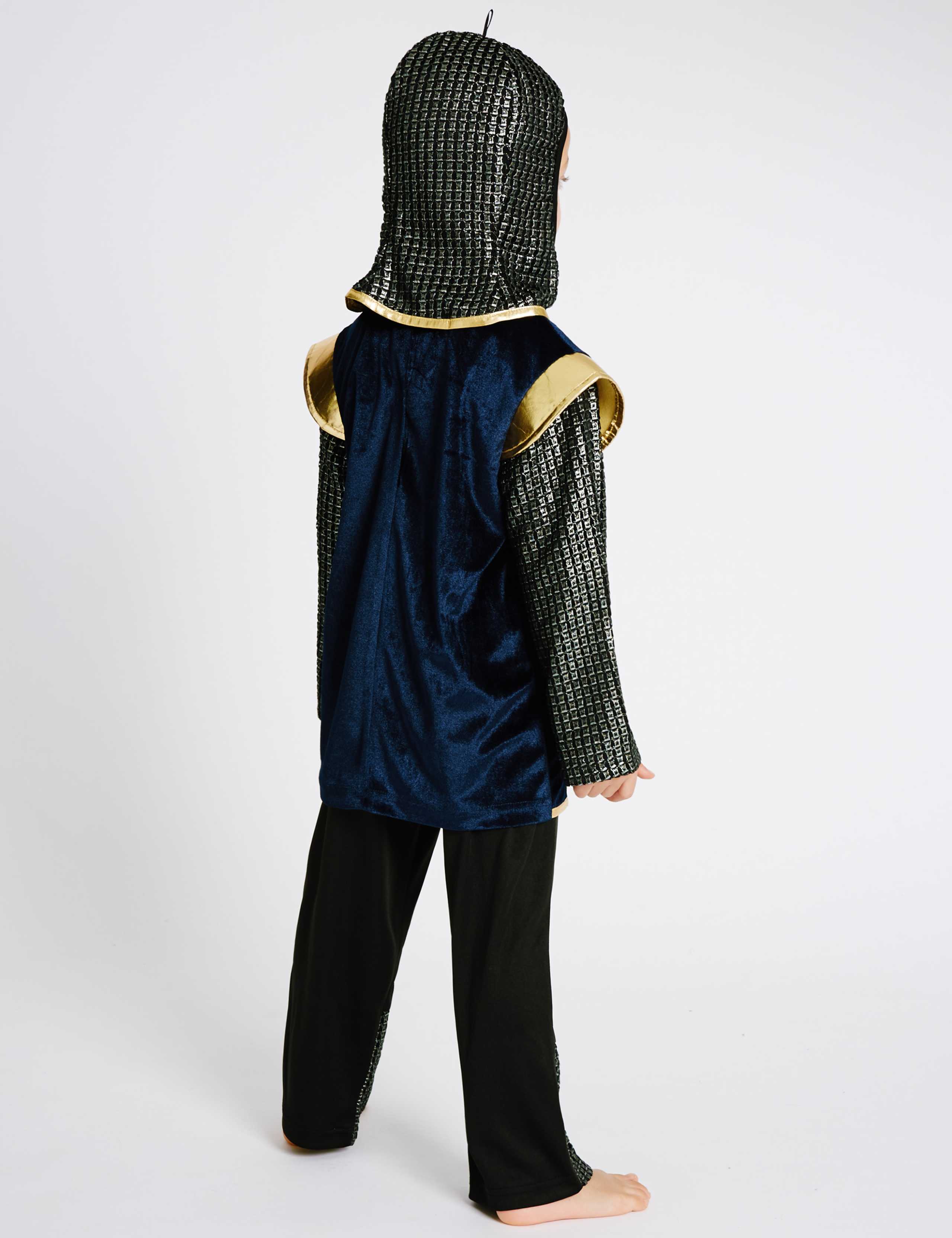 Kids’ Knight Dress Up 3 of 3