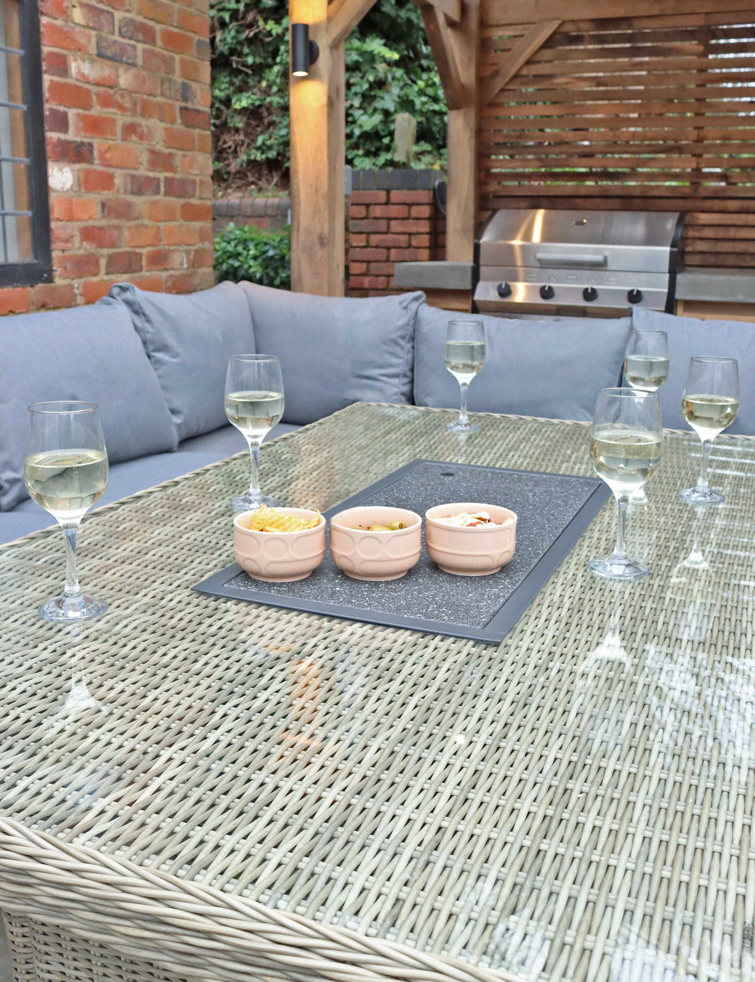 Wentworth 8 Seater Fire-Pit Lounge Set 7 of 9