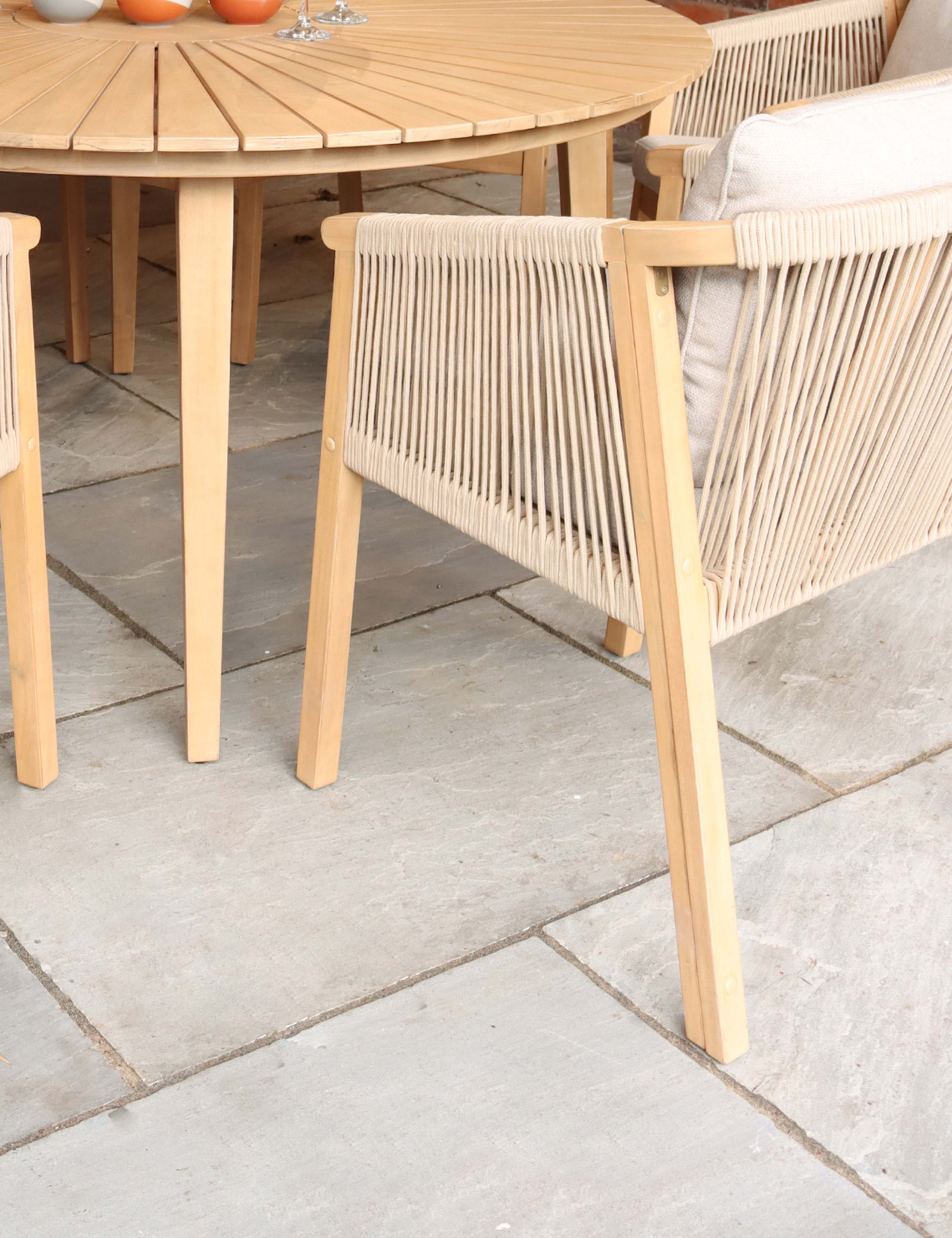Roma 6 Seater Garden Table & Chairs 4 of 6