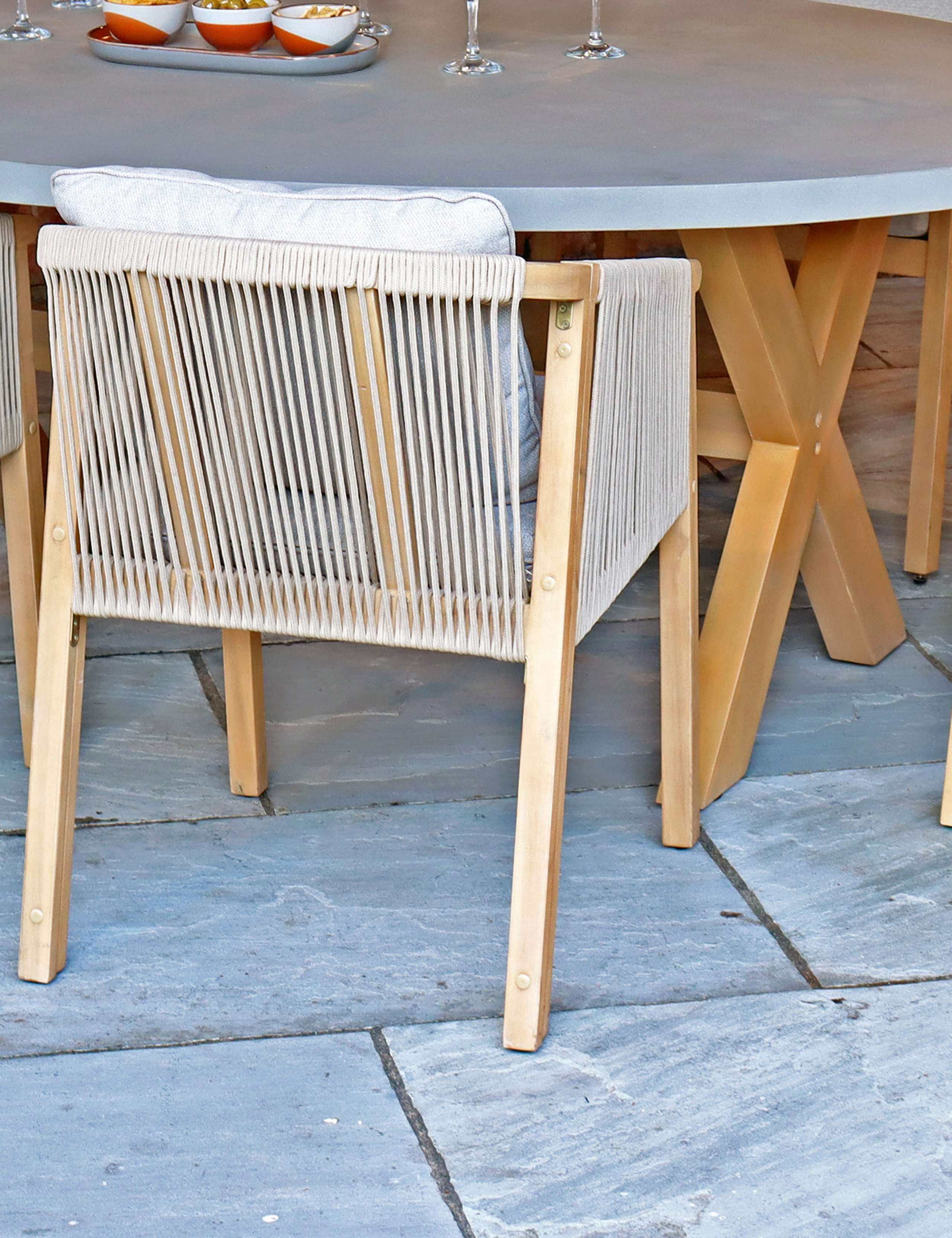 Luna Ellipse Concrete Table & 6 Roma Chairs 2 of 4