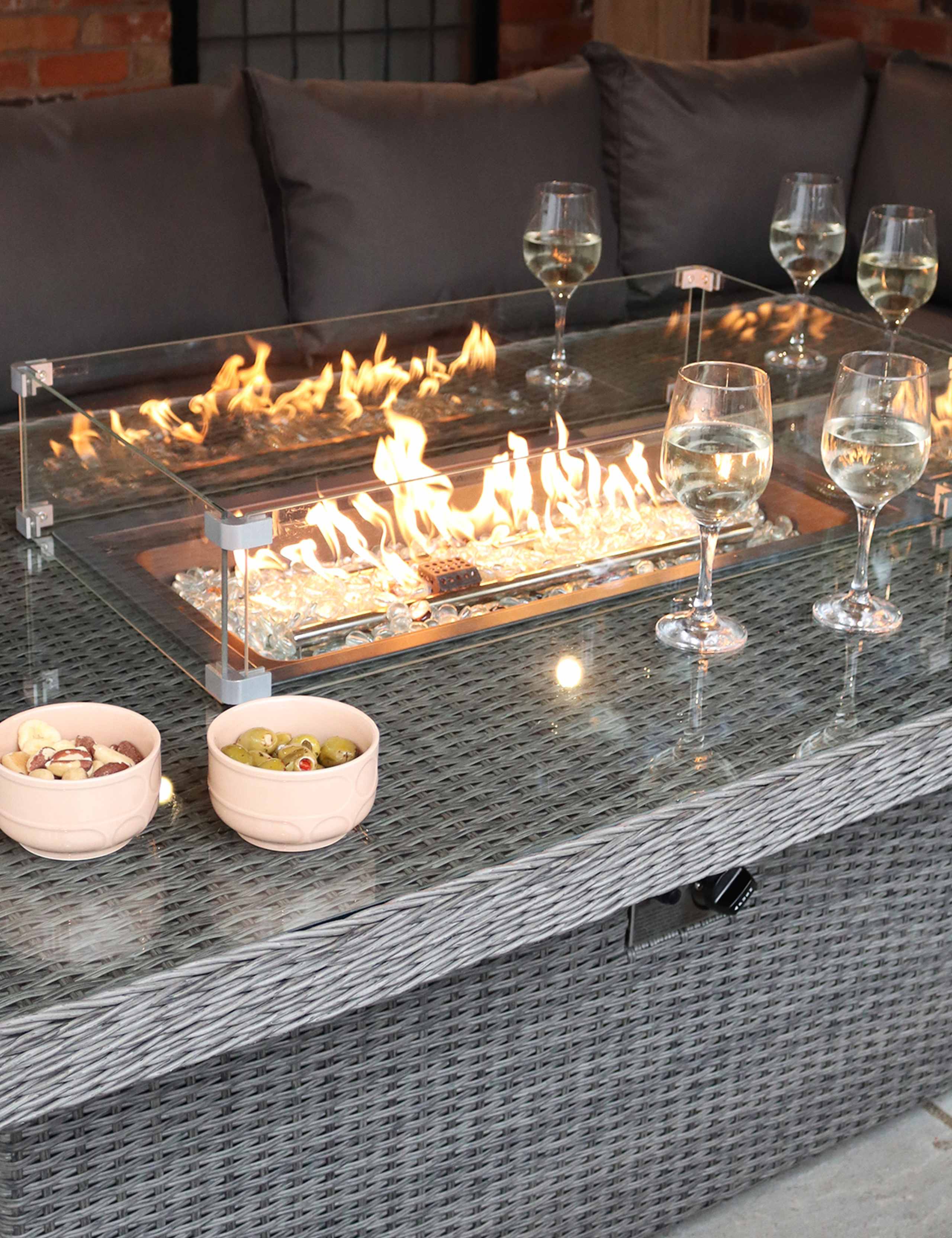 Paris Fire Pit Deluxe Rectangle Dining Set 2 of 6