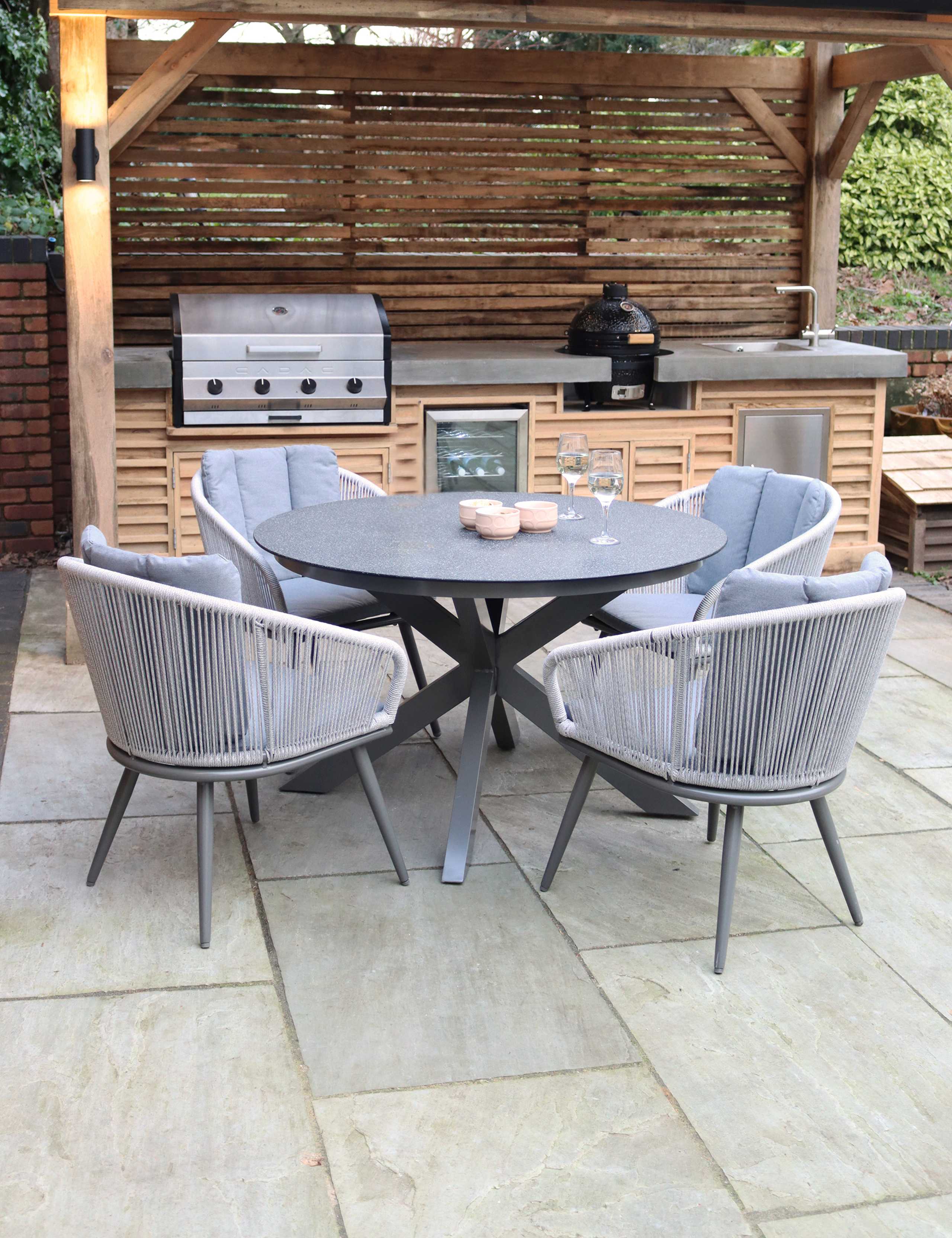 Aspen 4 Seater Round Garden Table & Chairs 2 of 6