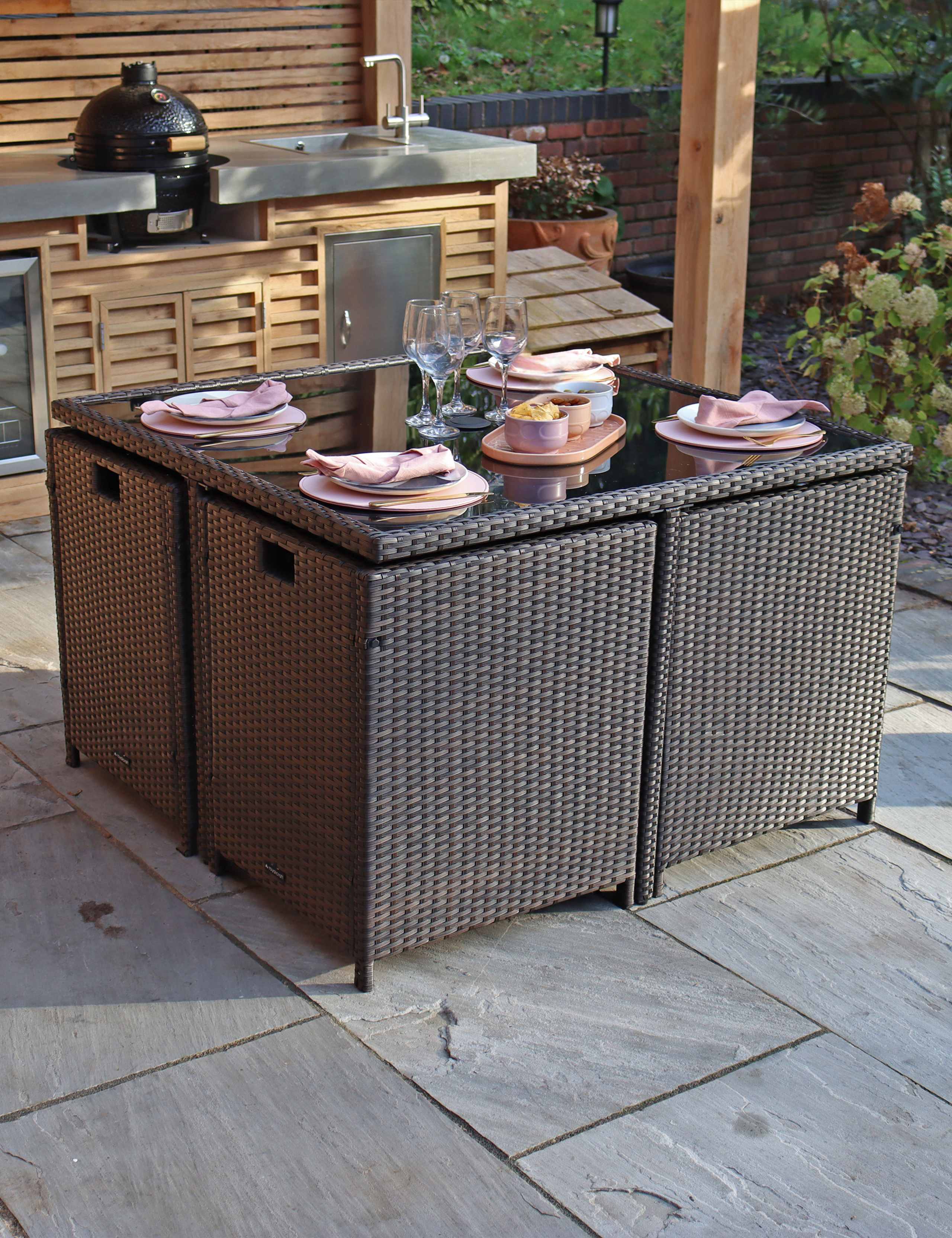 Nevada 4 Seater Rattan Garden Cube Dining Set 2 of 5