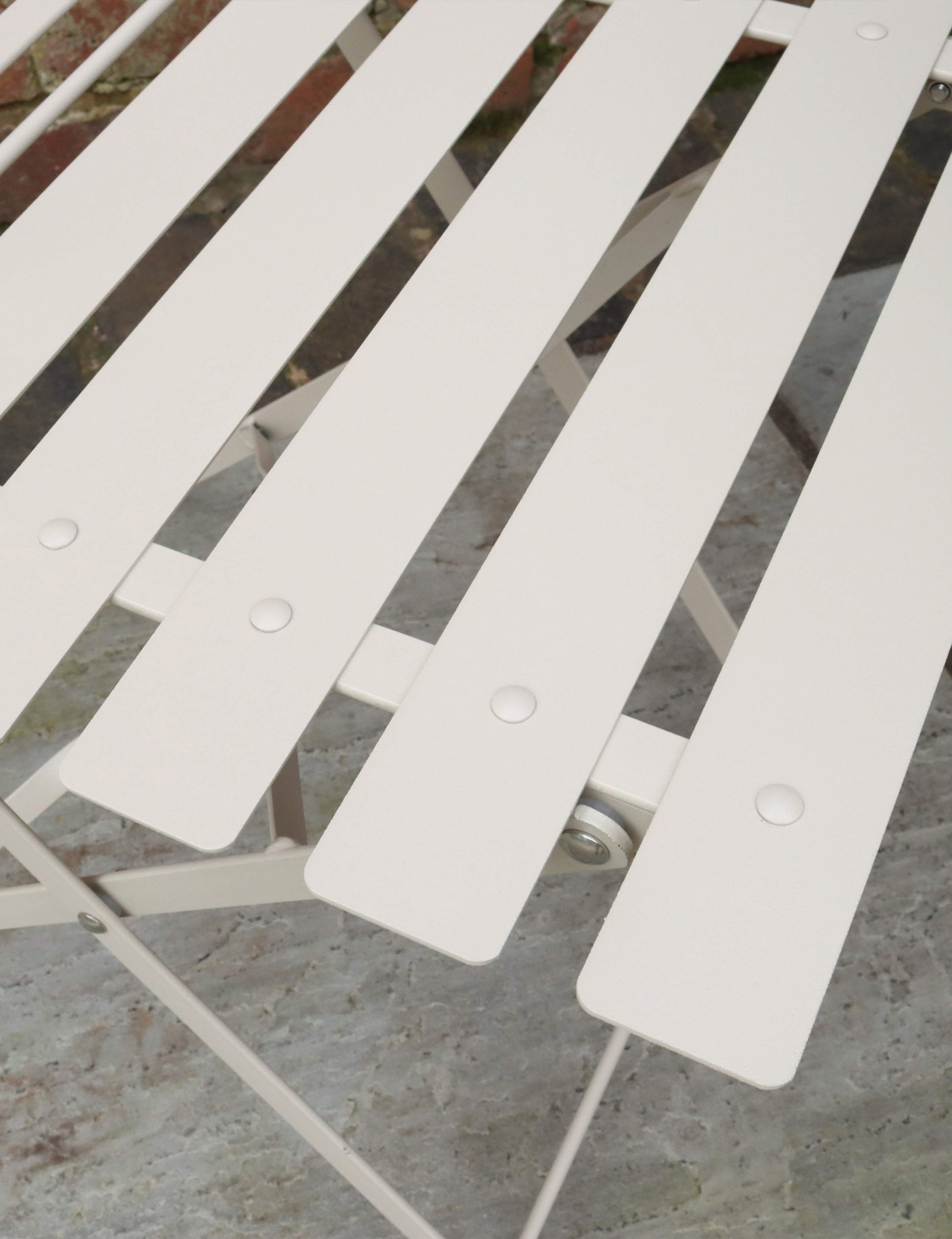Padstow Bistro Garden Table & Chairs 2 of 6
