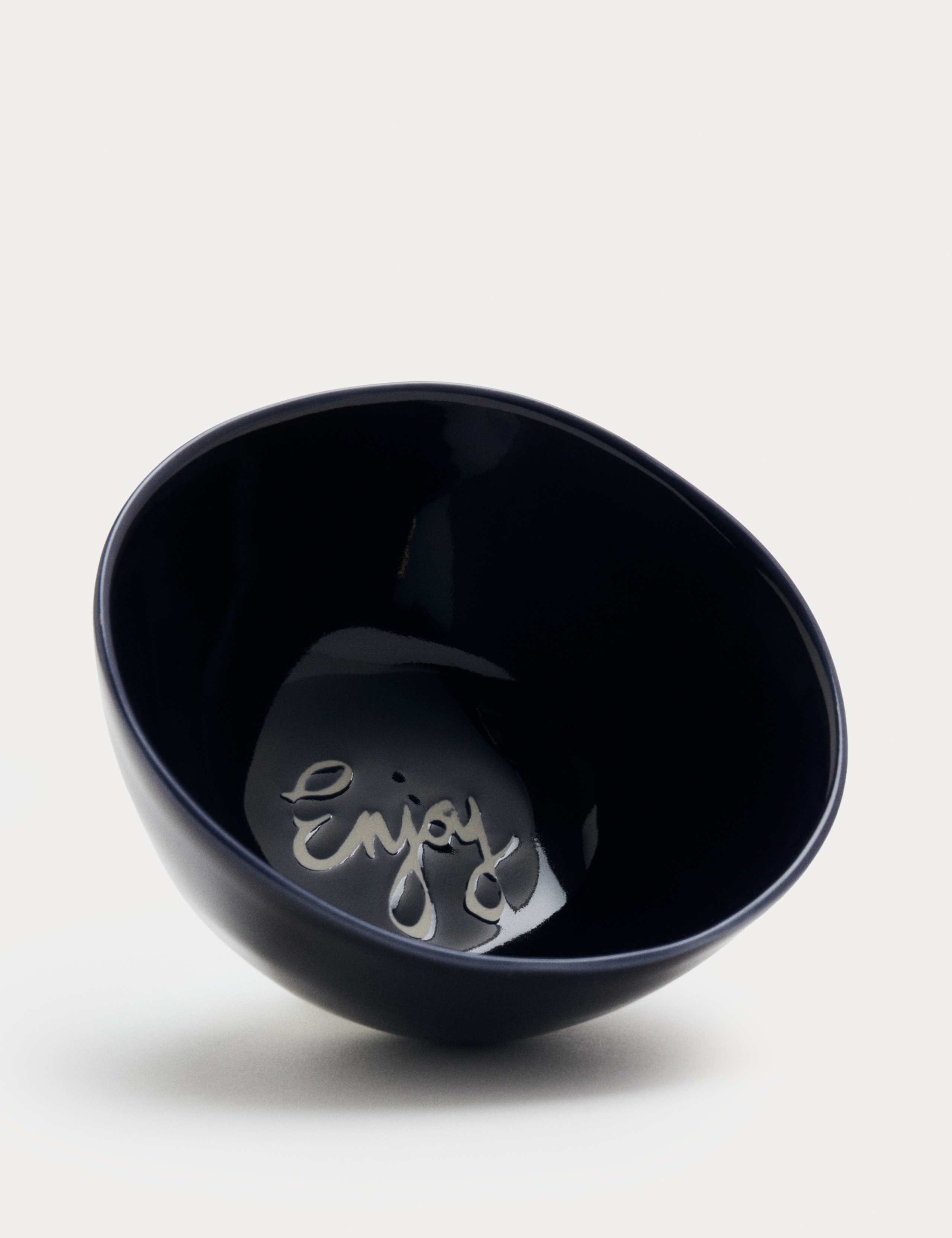 Set of 2 Ceramic Enjoy Slogan Nibble Bowls 3 of 5