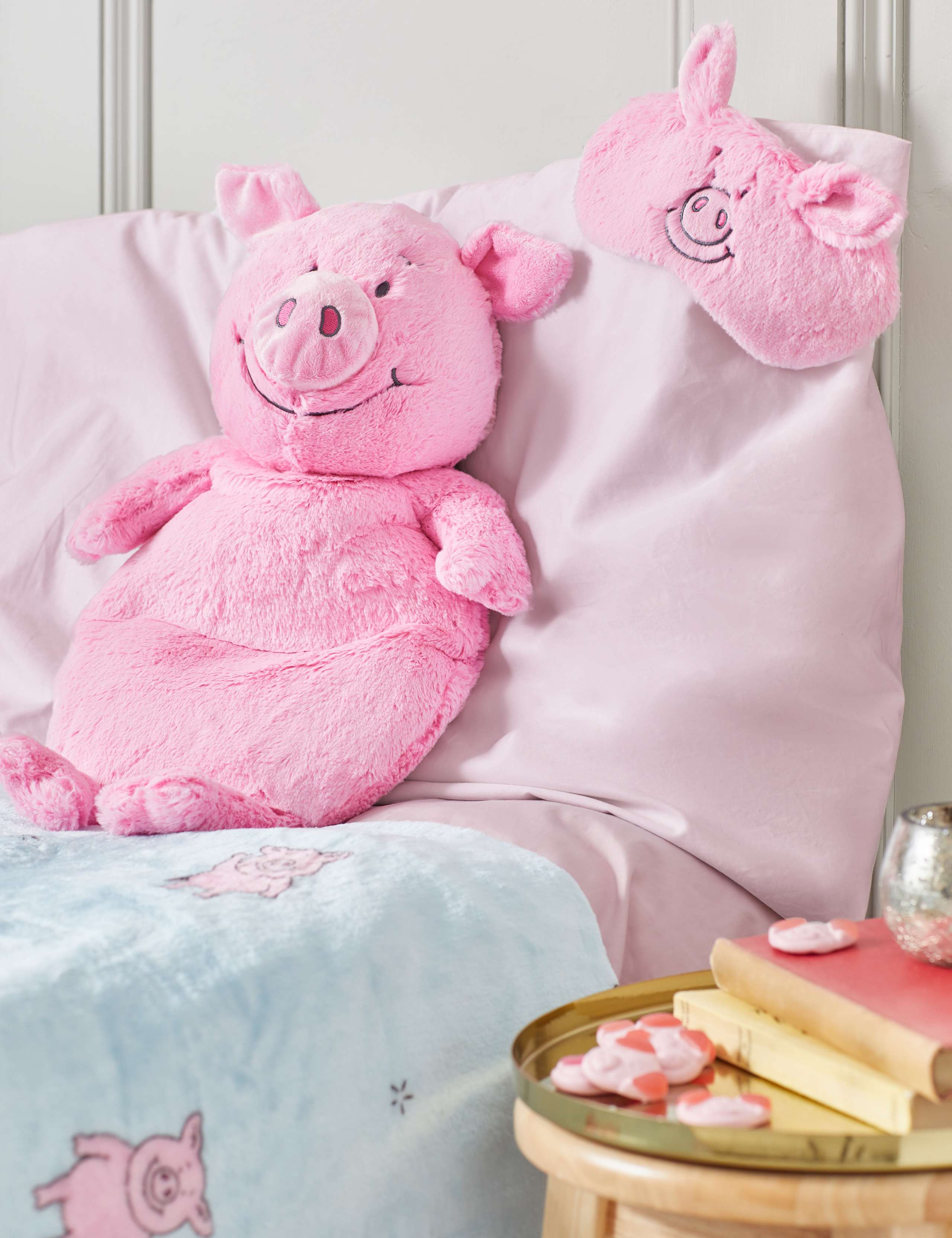 Percy Pig™ at Home Hamper 2 of 2