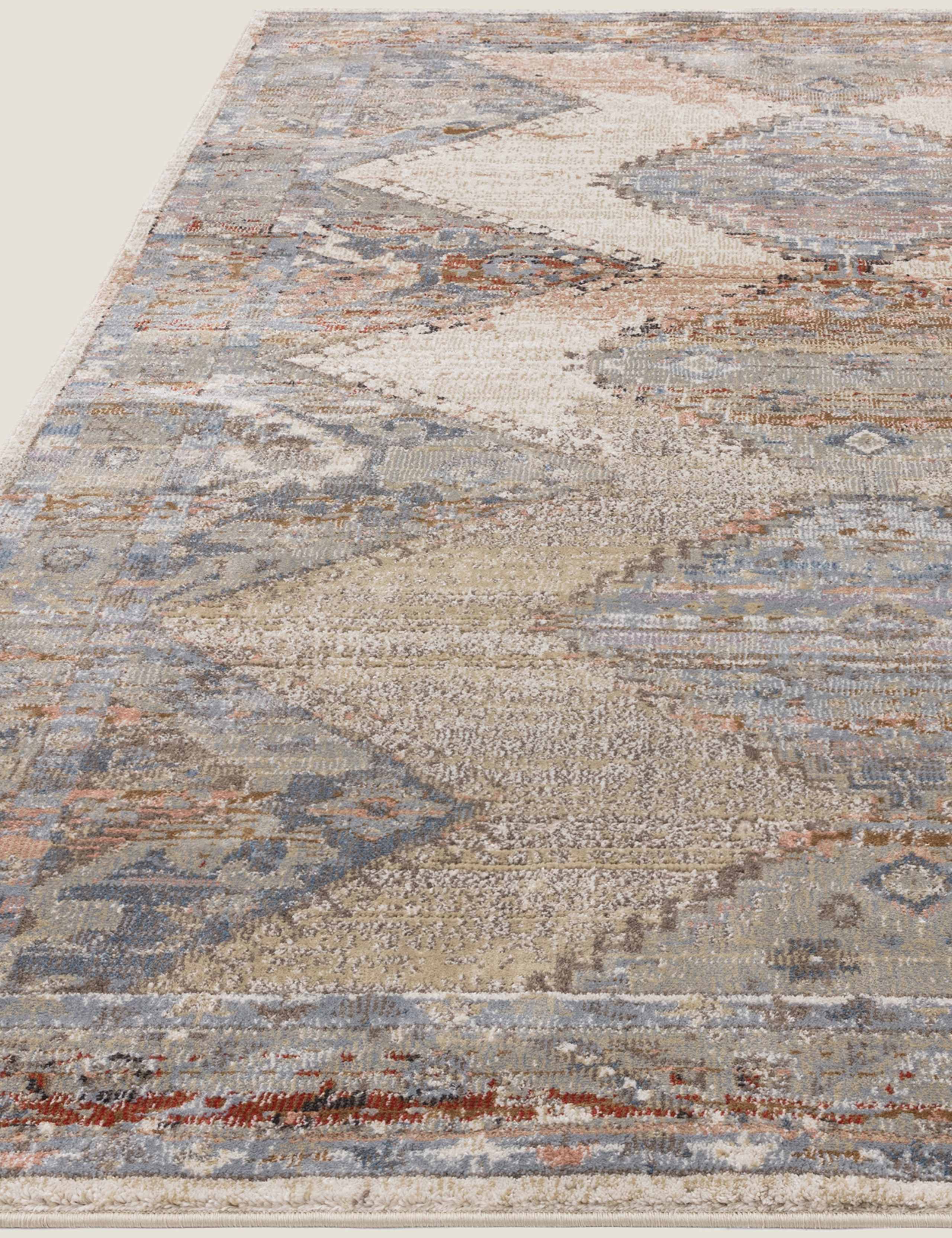 Zola Lisar Rug 3 of 7