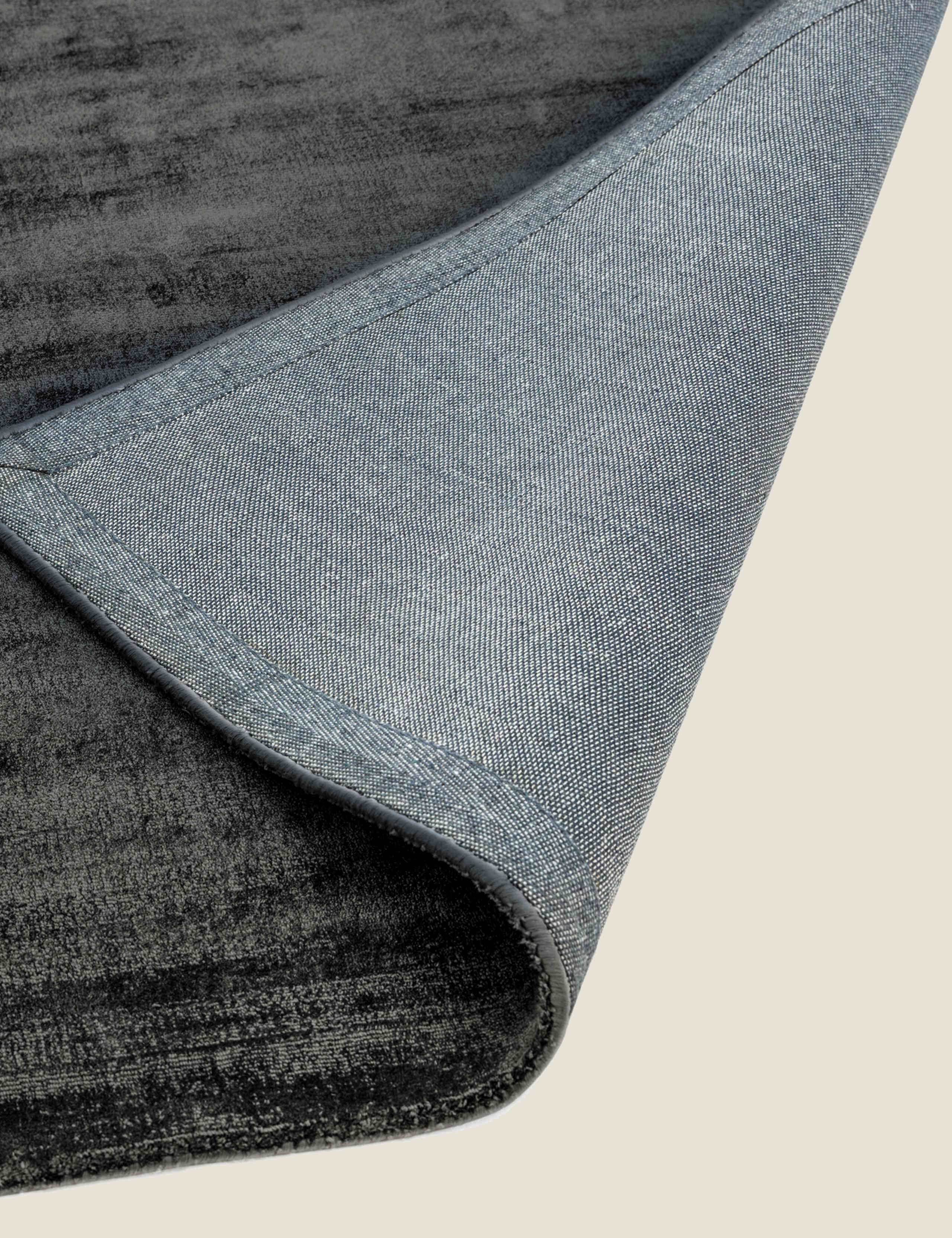 Blade Rug 5 of 6
