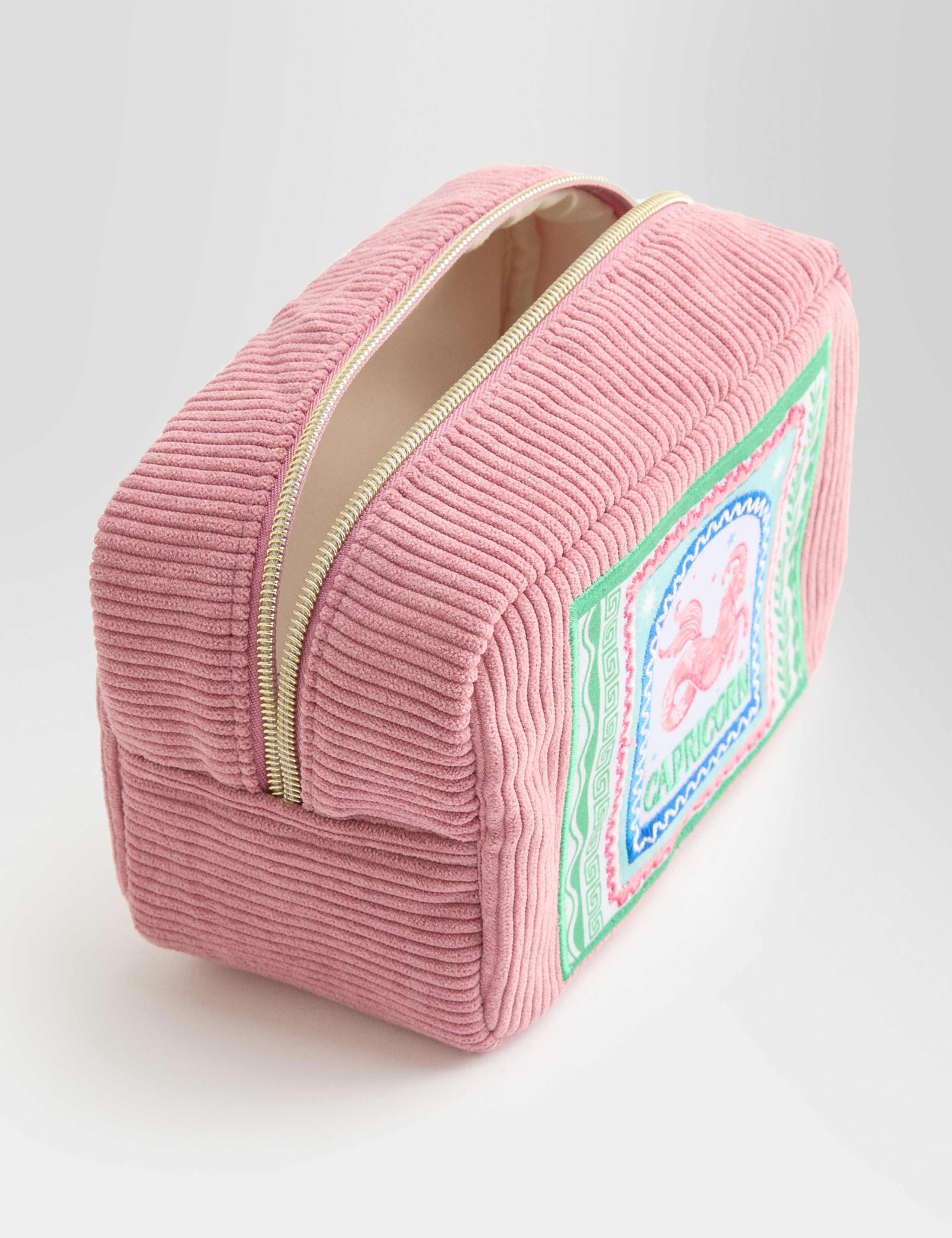 Capricorn Toiletry Bag 1 of 3