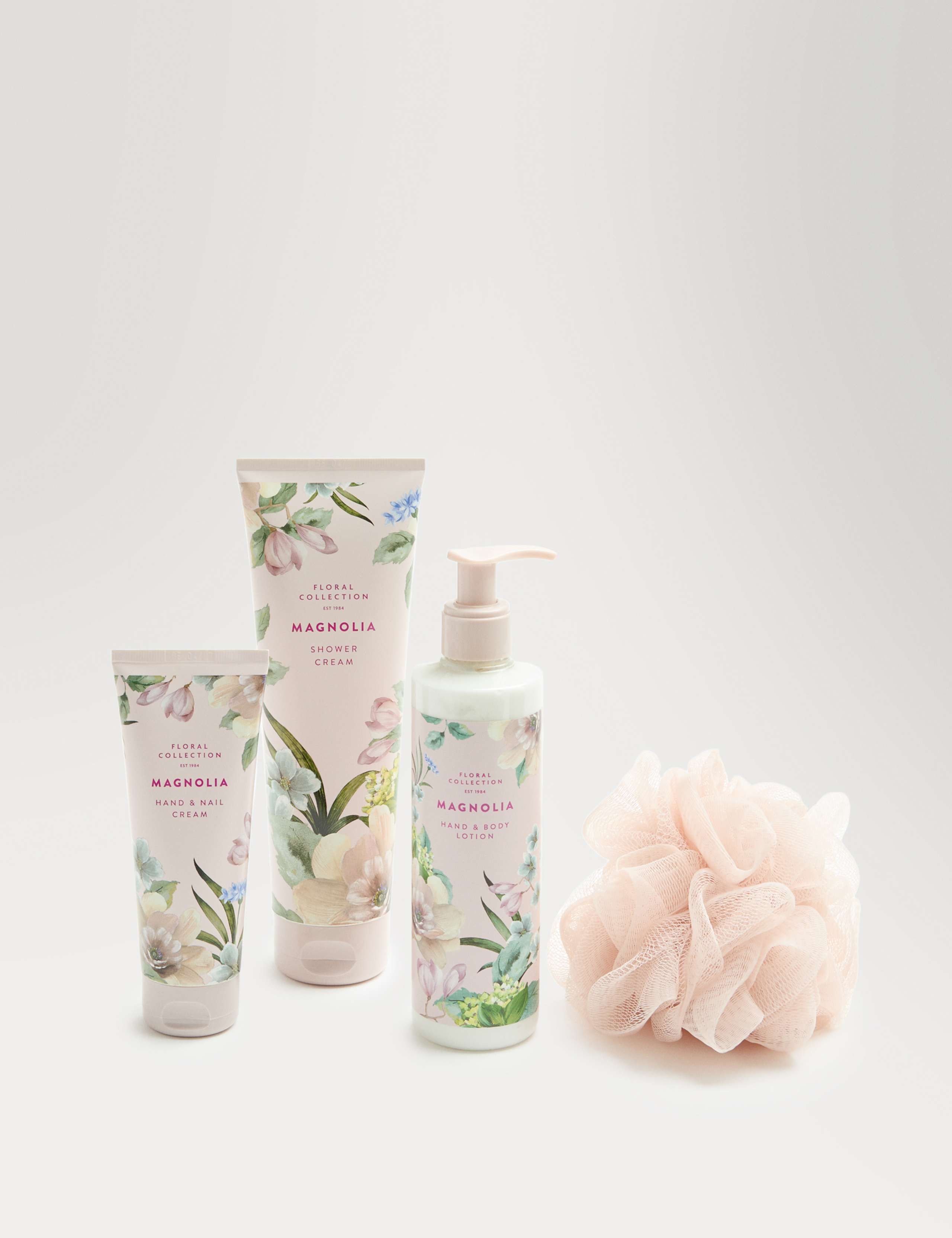 Magnolia Gift Set 2 of 4