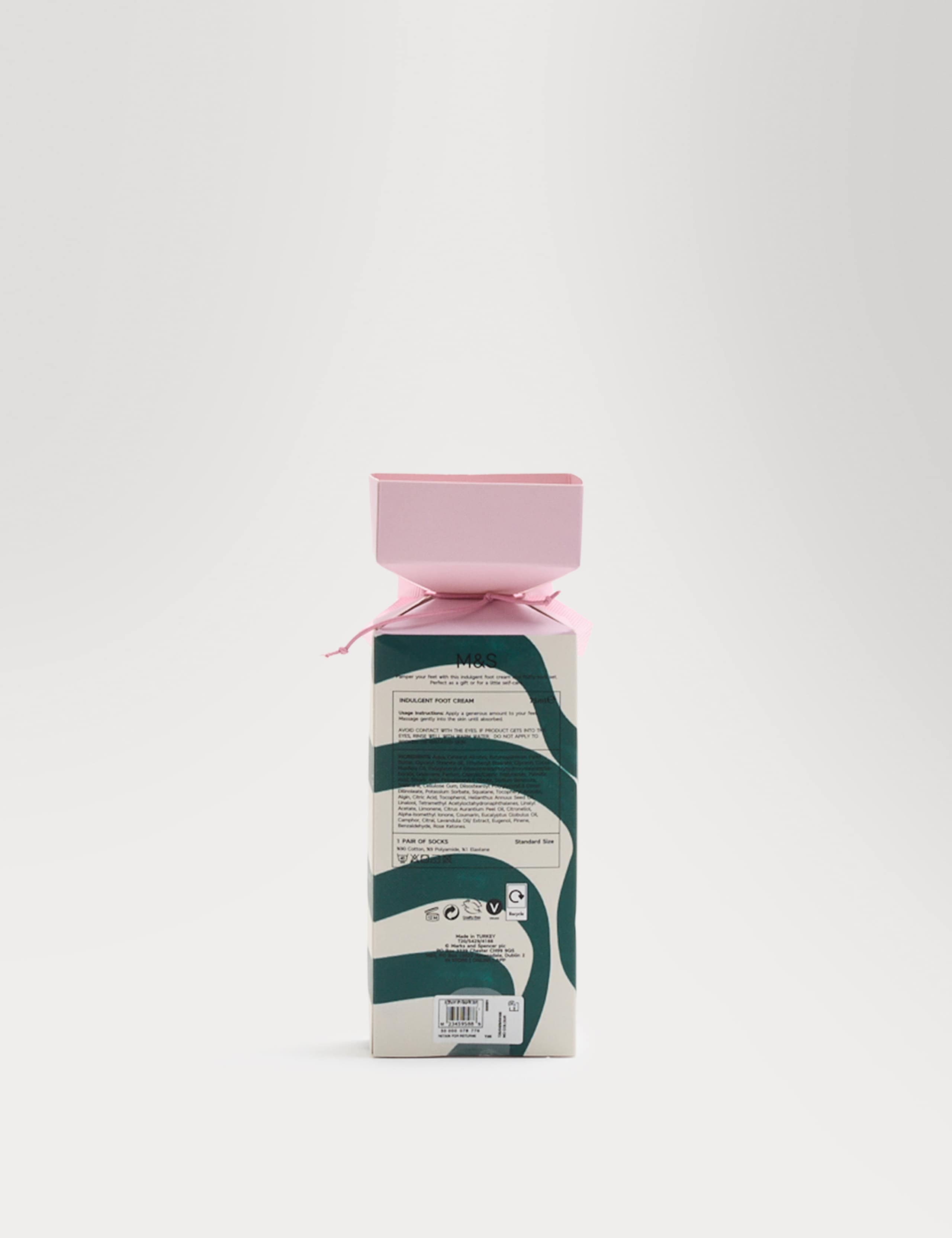 Foot Cream & Sock Set 2 of 3