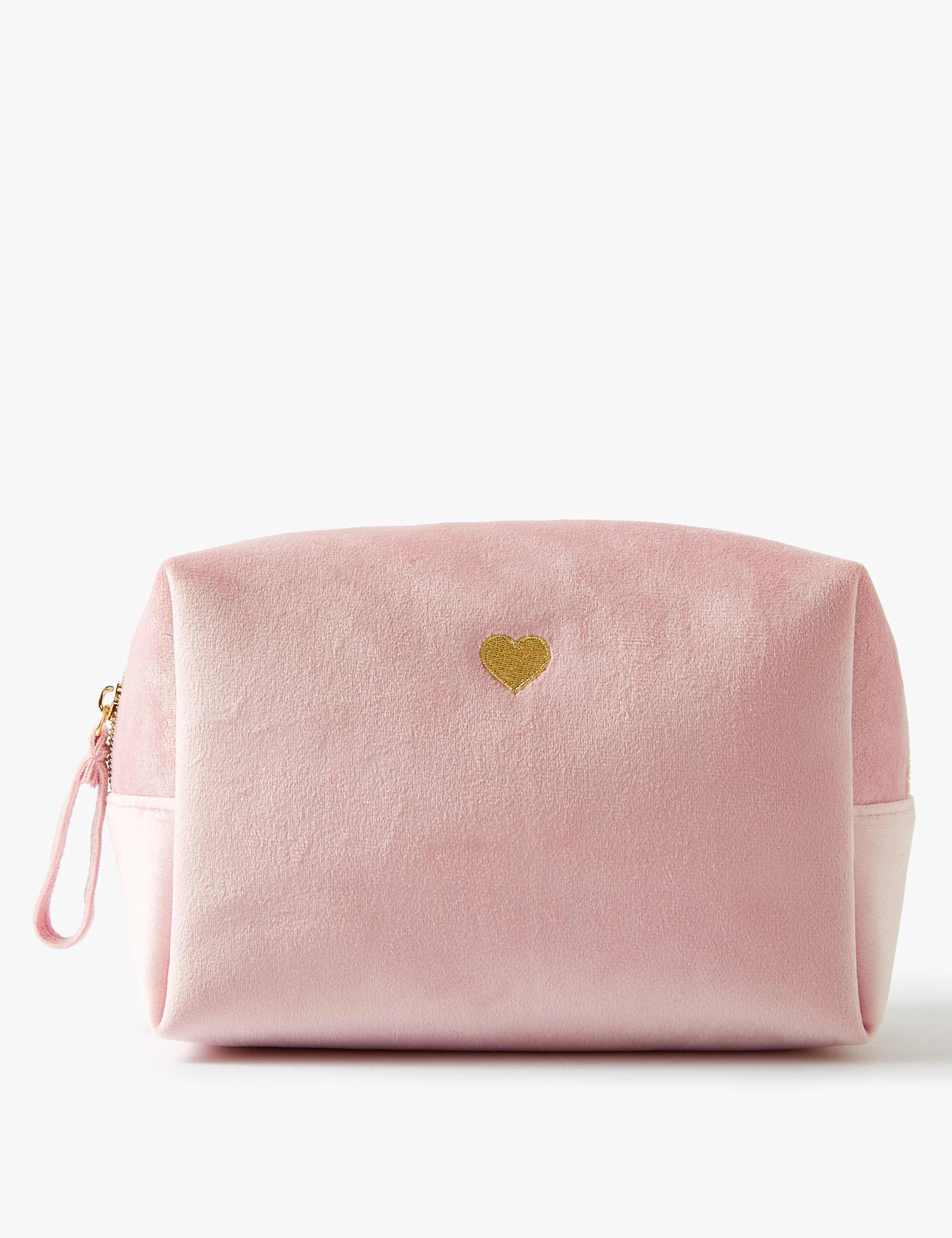 Pink Heart Velvet Make-up Bag 1 of 4