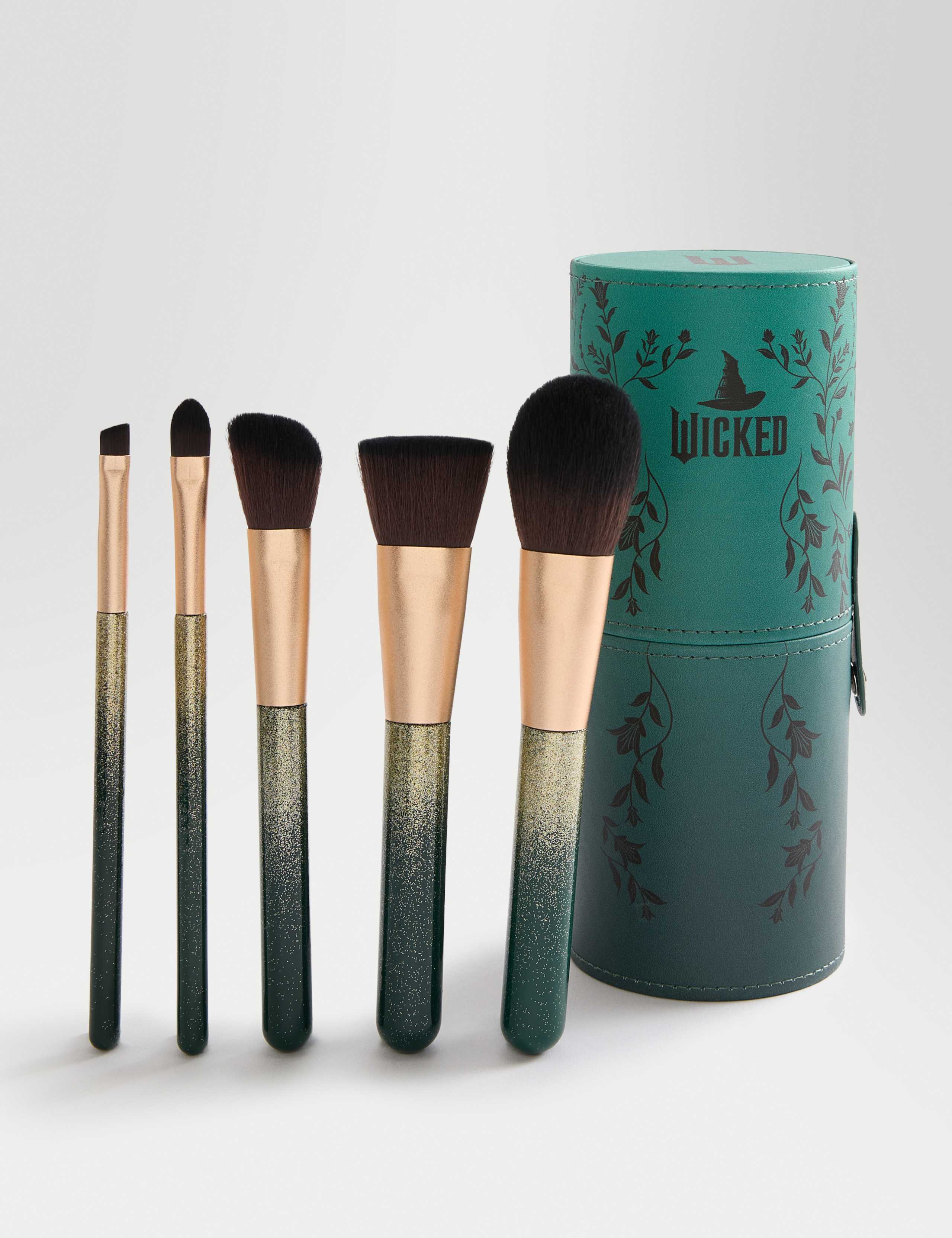 Wicked™ Make-Up Brush Set 3 of 3