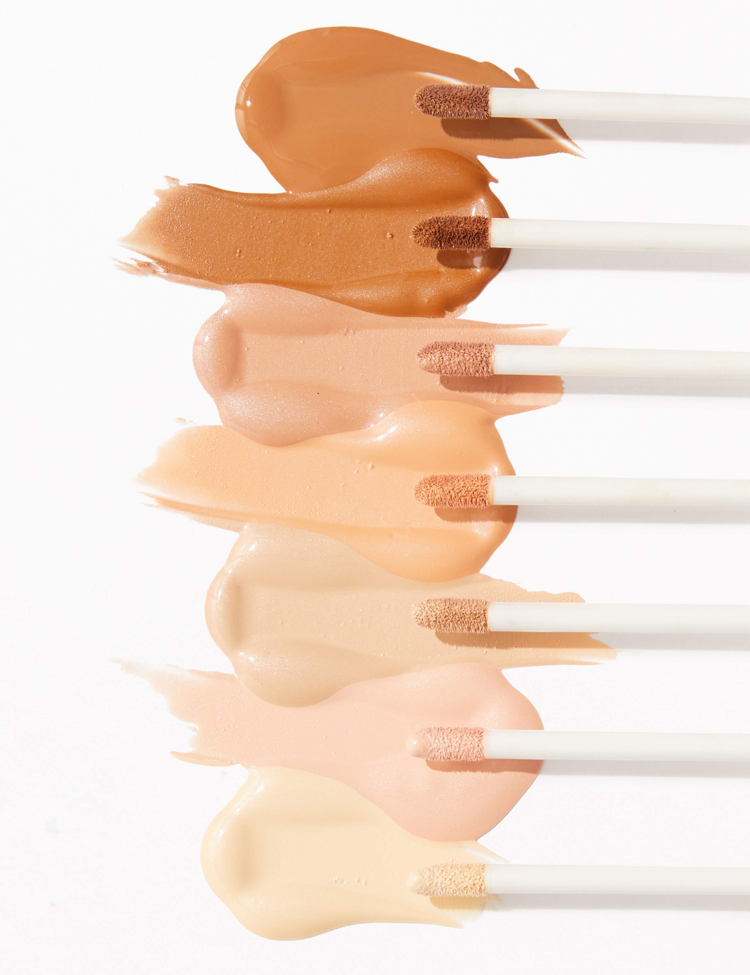 Hydrating Concealer 7ml 2 of 9