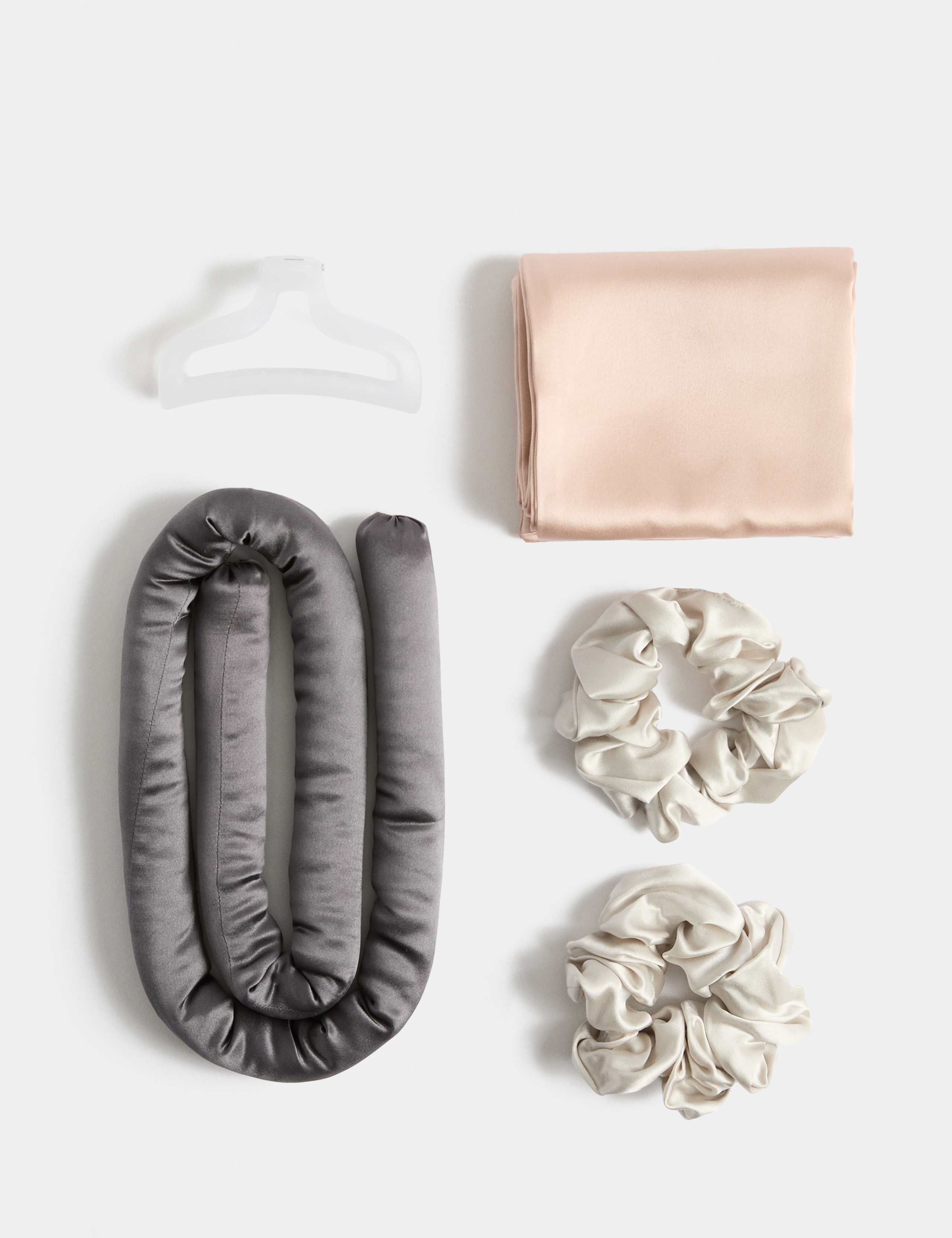 Silk Heatless Hair Set and Pillowcase 2 of 6