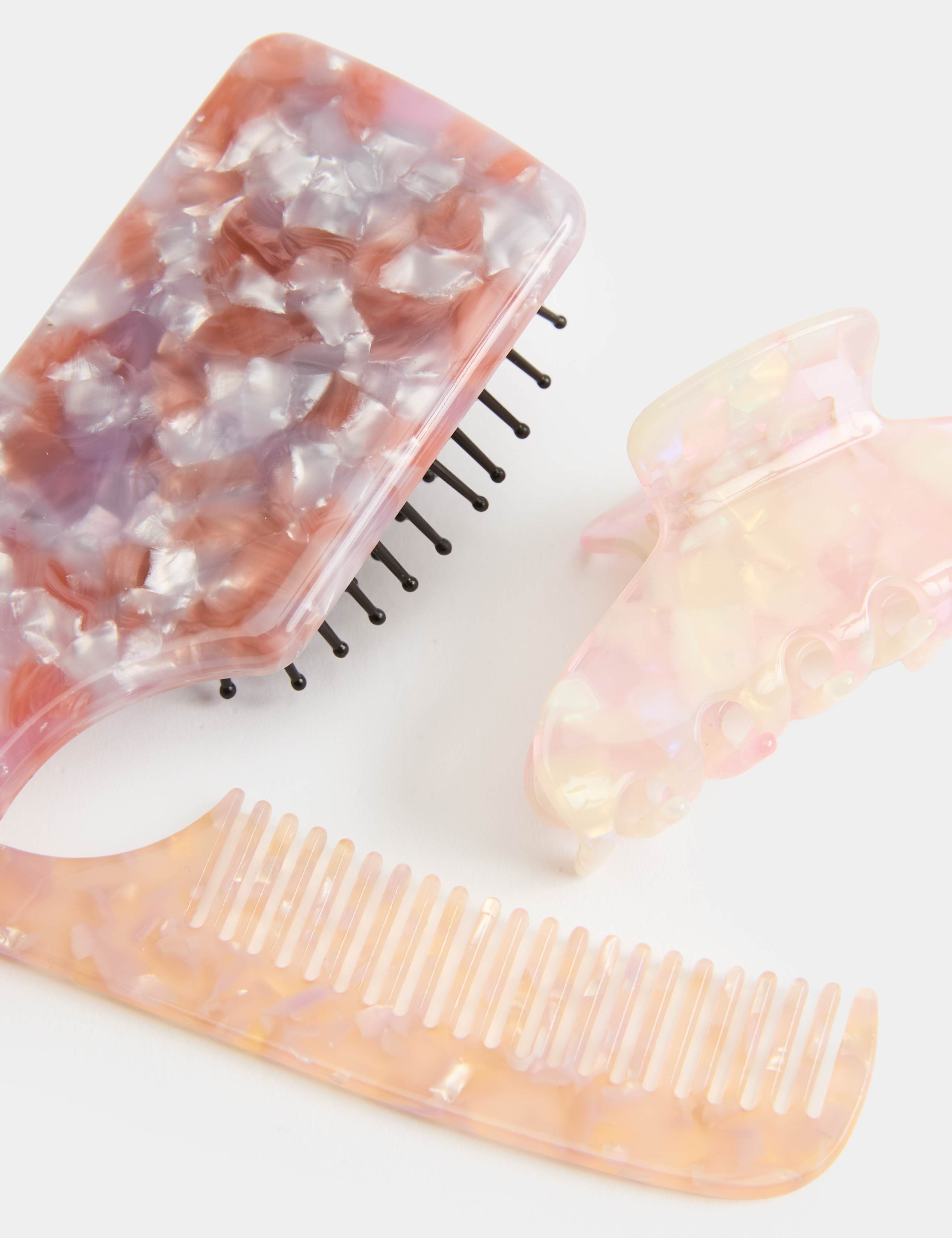 Comb, Brush & Clip Set 3 of 3