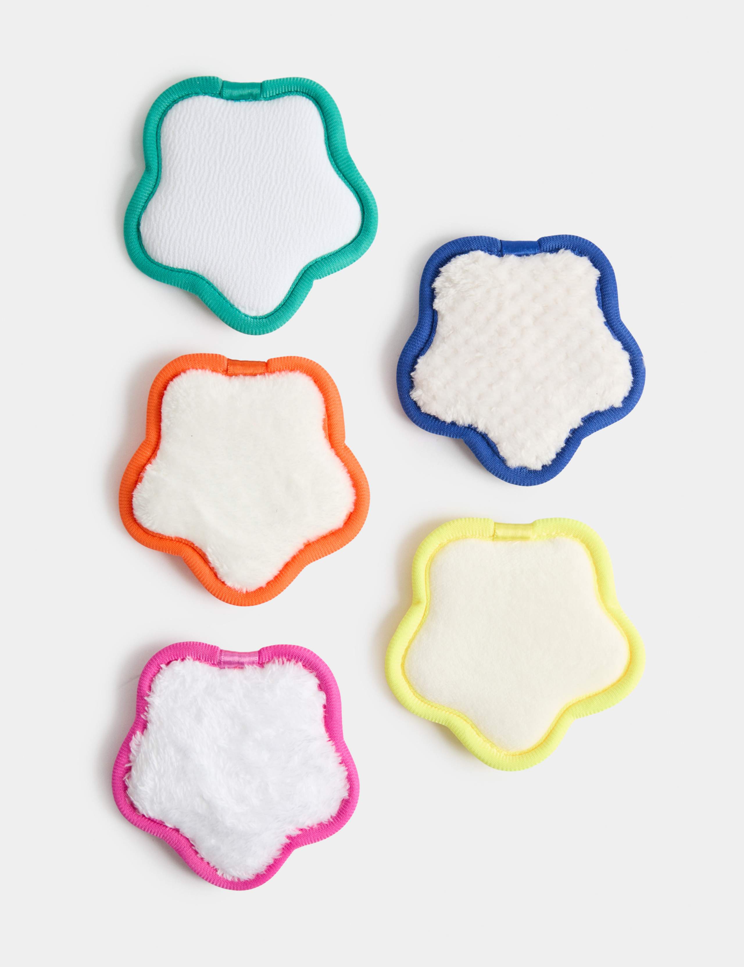 Reusable Makeup Removing Pads 4 of 4