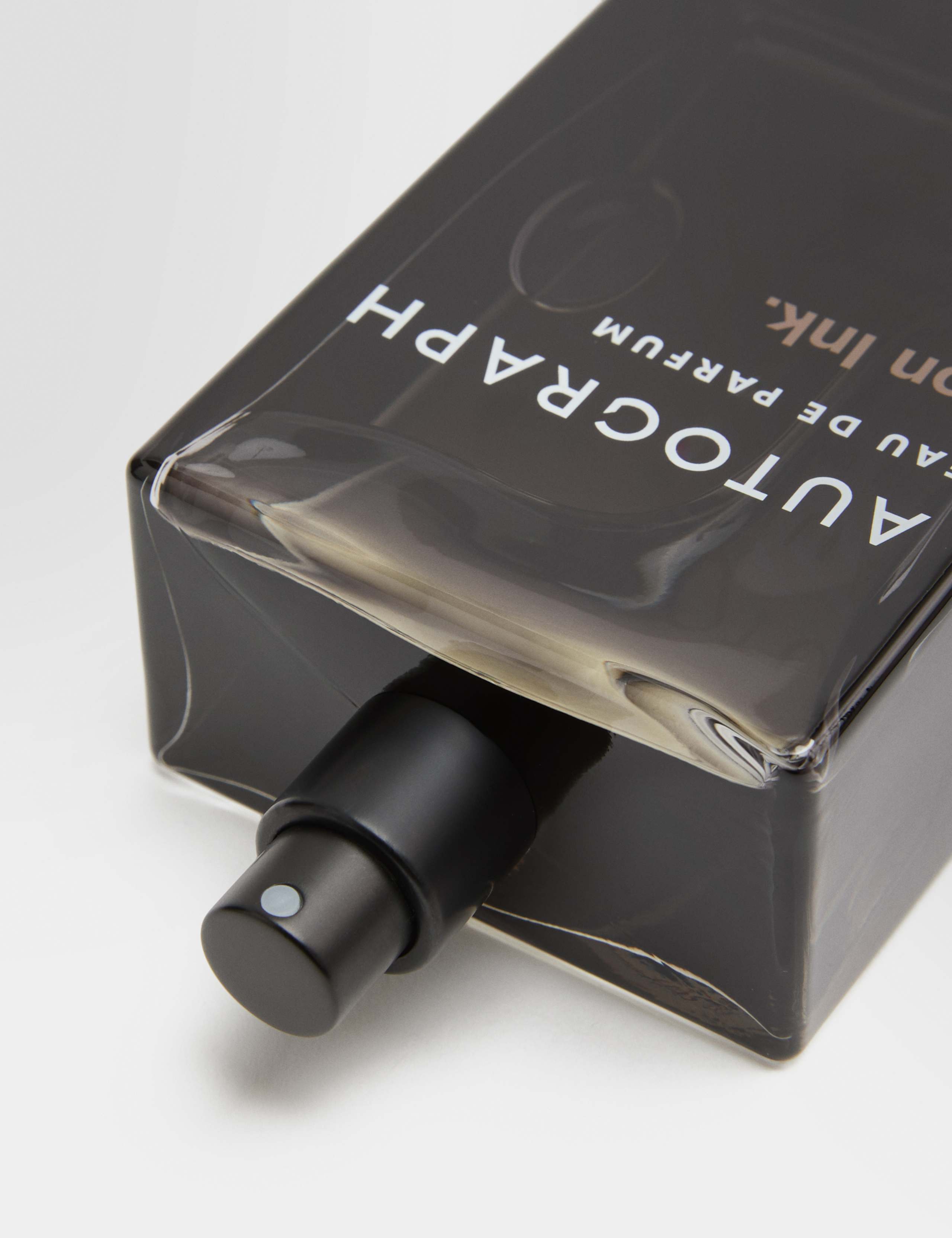 Iron Ink Eau De Parfum 100ml 3 of 3