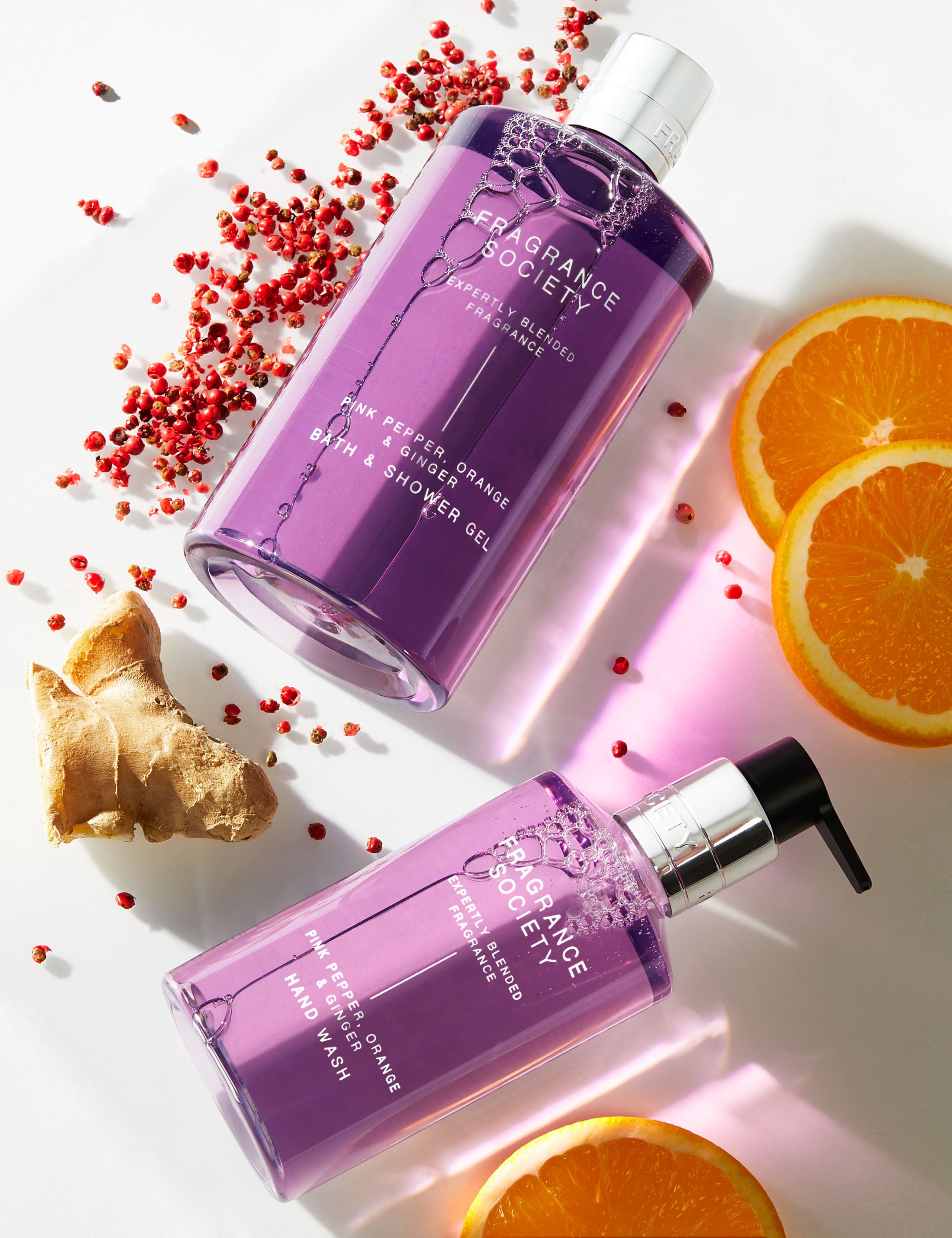 Pink Pepper, Orange & Ginger Hand Wash 265ml 2 of 3