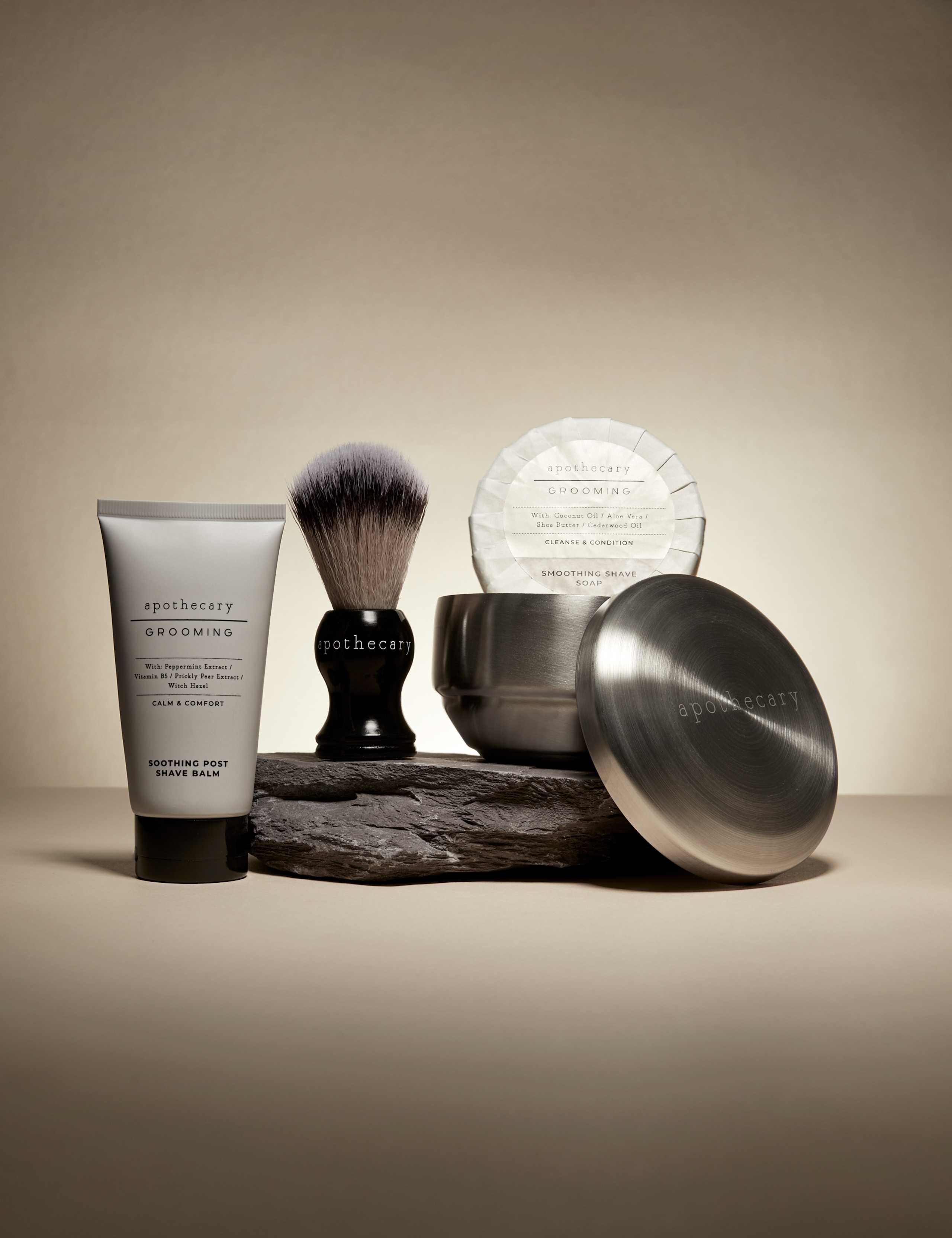 Grooming Gift Set 4 of 4