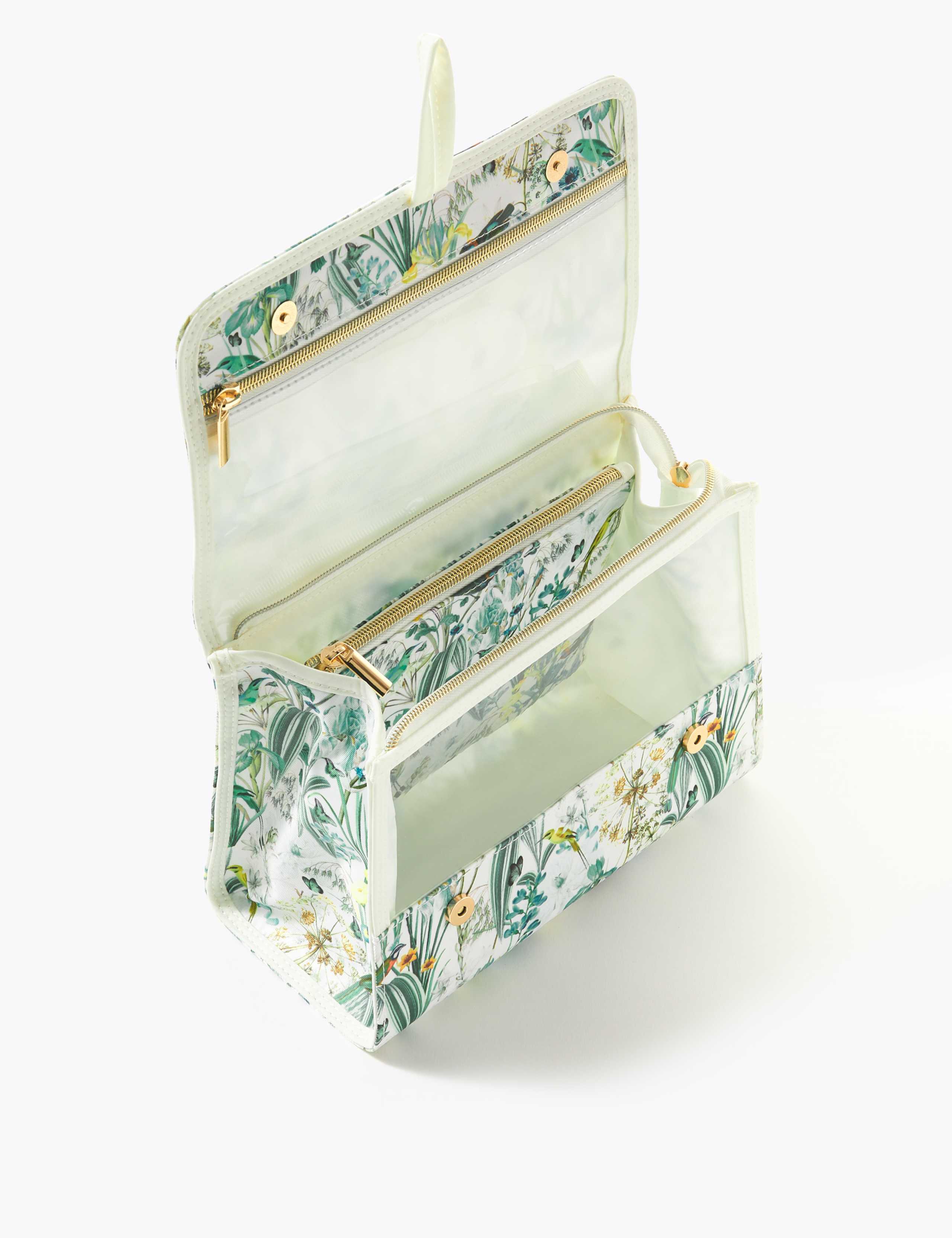 Hanging Toiletry Bag 3 of 4