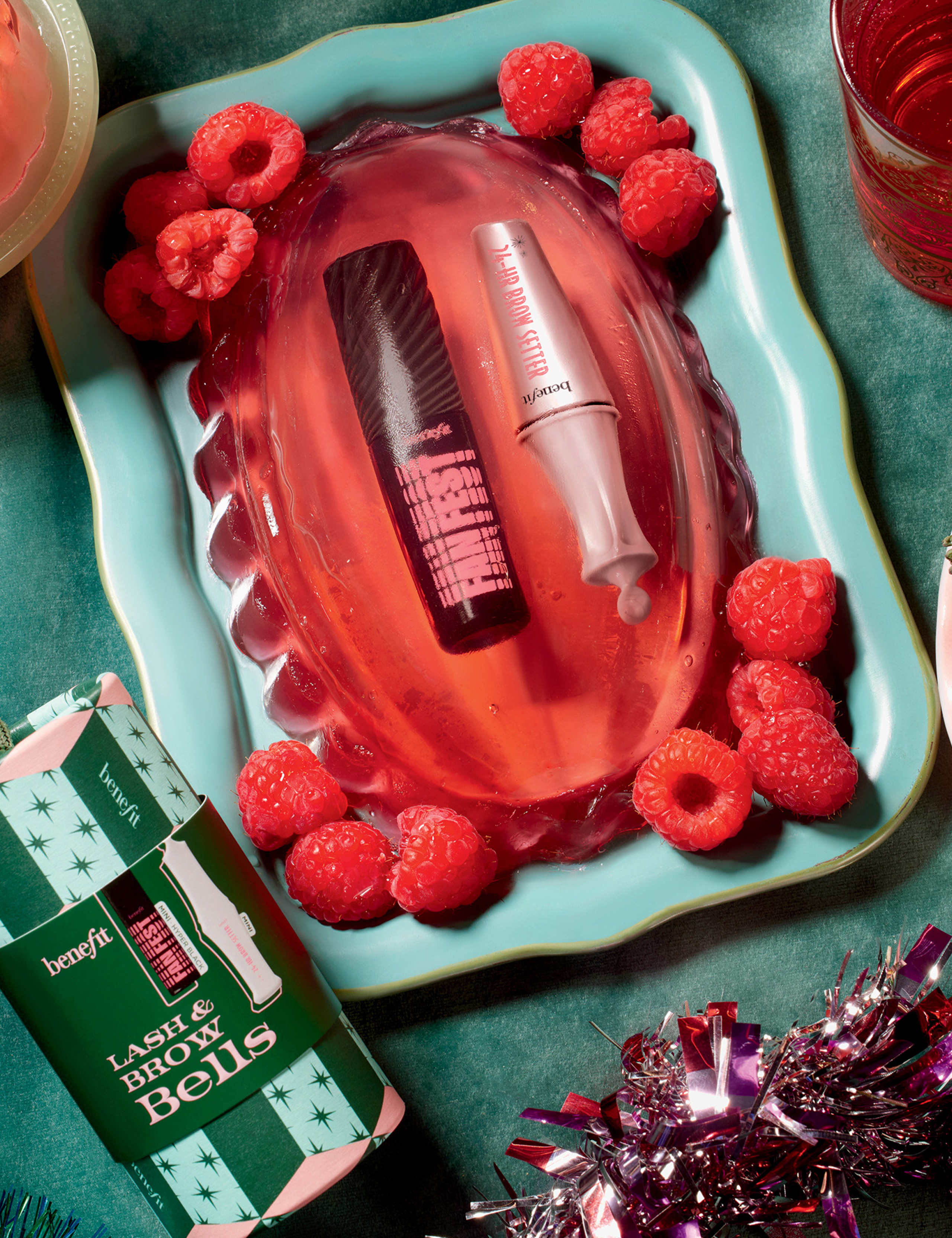 Lash & Brow Bells Fan Fest Mascara & 24hr Brow Setter Gift Set (Worth £27) 5 of 6