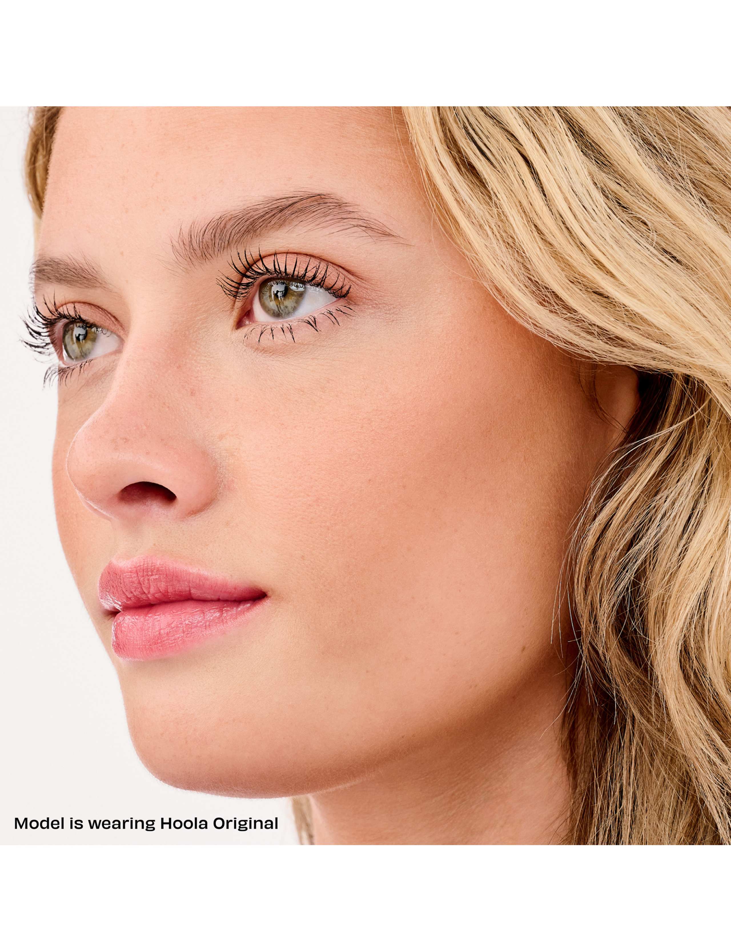 GameJoy Mascara, Brow and Bronzer 3-piece Makeup Gift Set Worth £58.50, with Limited Edition Keepsake Tin 6 of 6