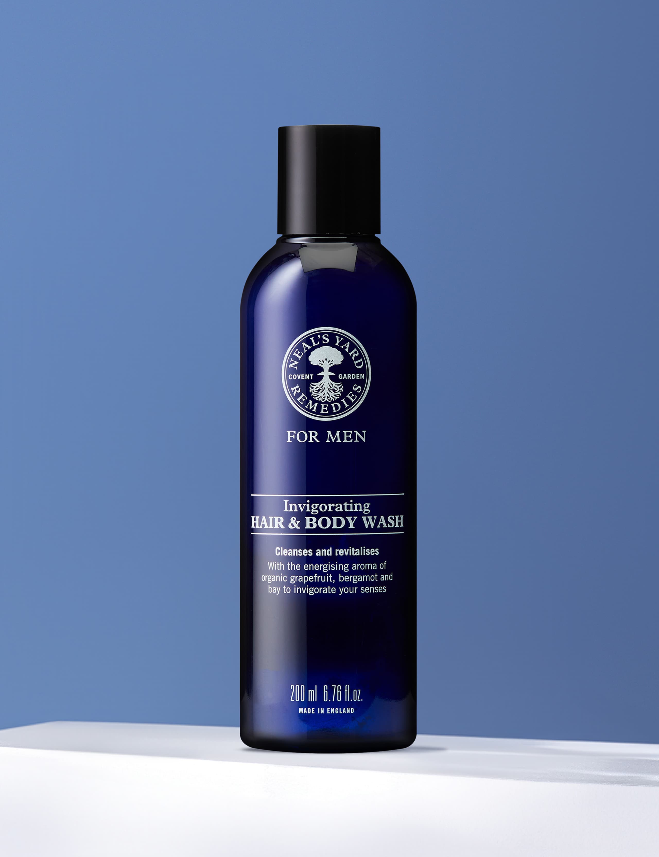 Mens Invigorating Hair & Body Wash 200ml 2 of 2