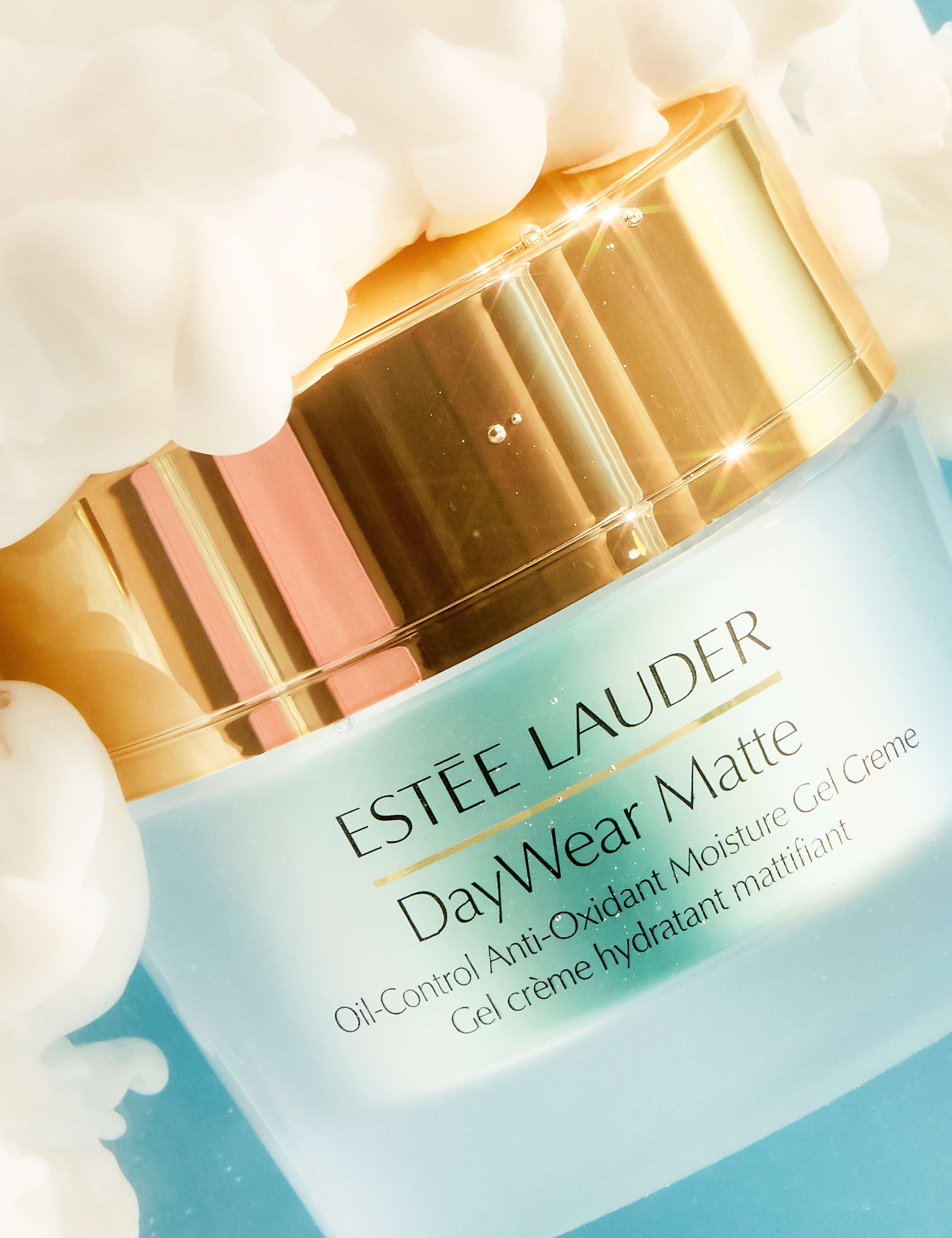 DayWear Matte Oil-Control Anti-Oxidant Moisture Gel Creme Moisturiser 50ml 3 of 5
