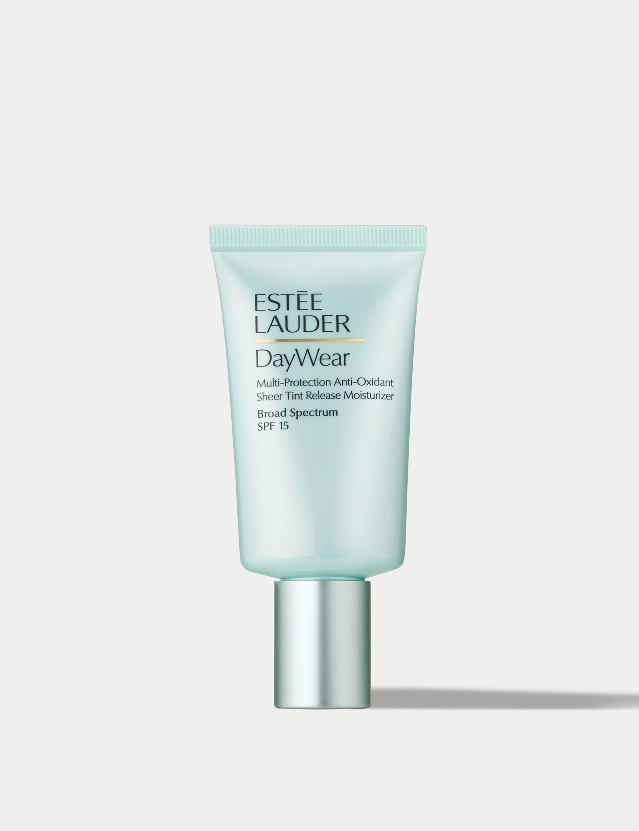 DayWear Multi-Protection Anti-Oxidant Sheer Tinted Moisturiser SPF 15 Travel Size 15ml 1 of 4
