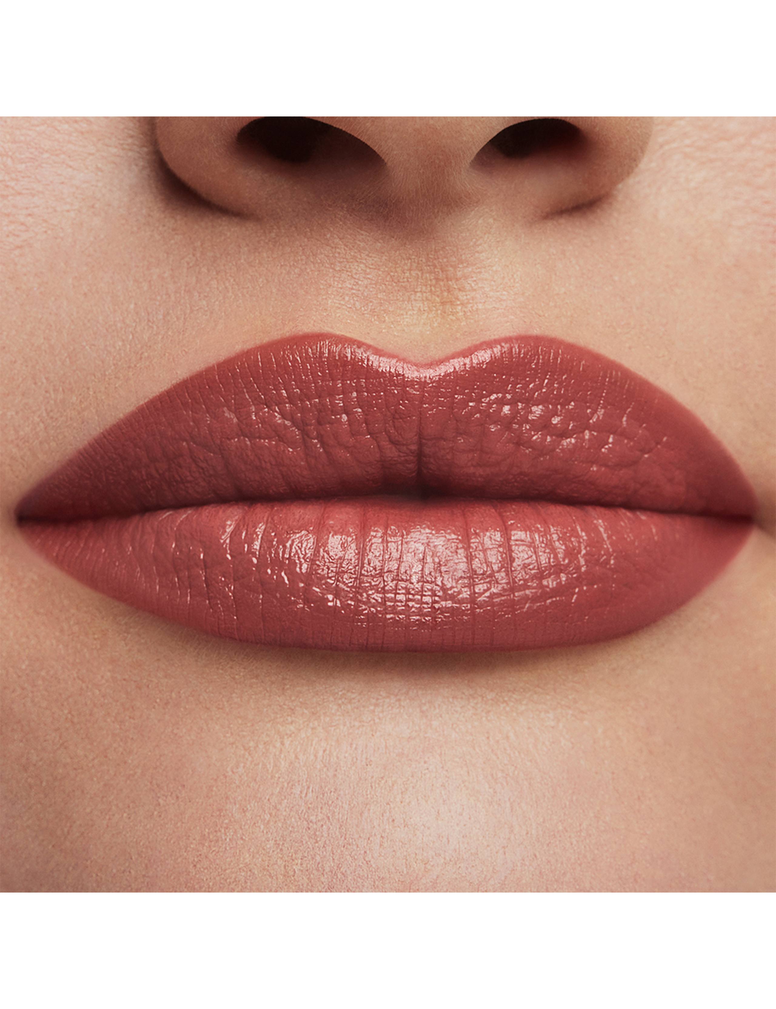 Pure Color Creme Lipstick 3 of 5