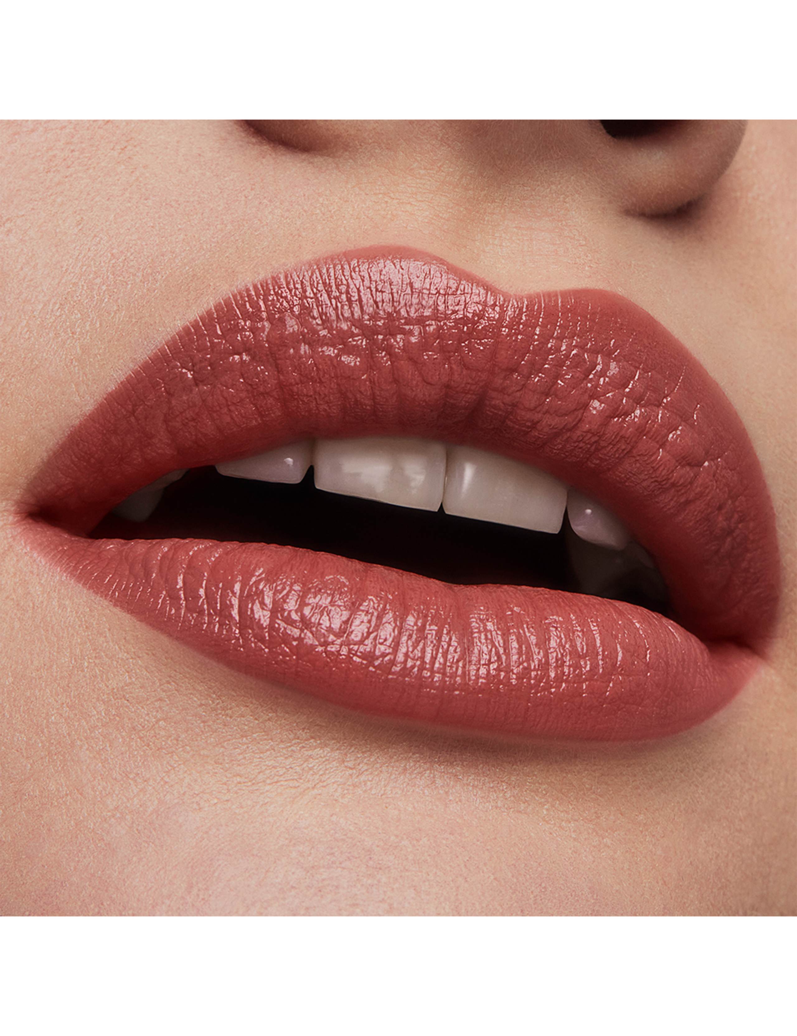 Pure Color Creme Lipstick 3 of 5
