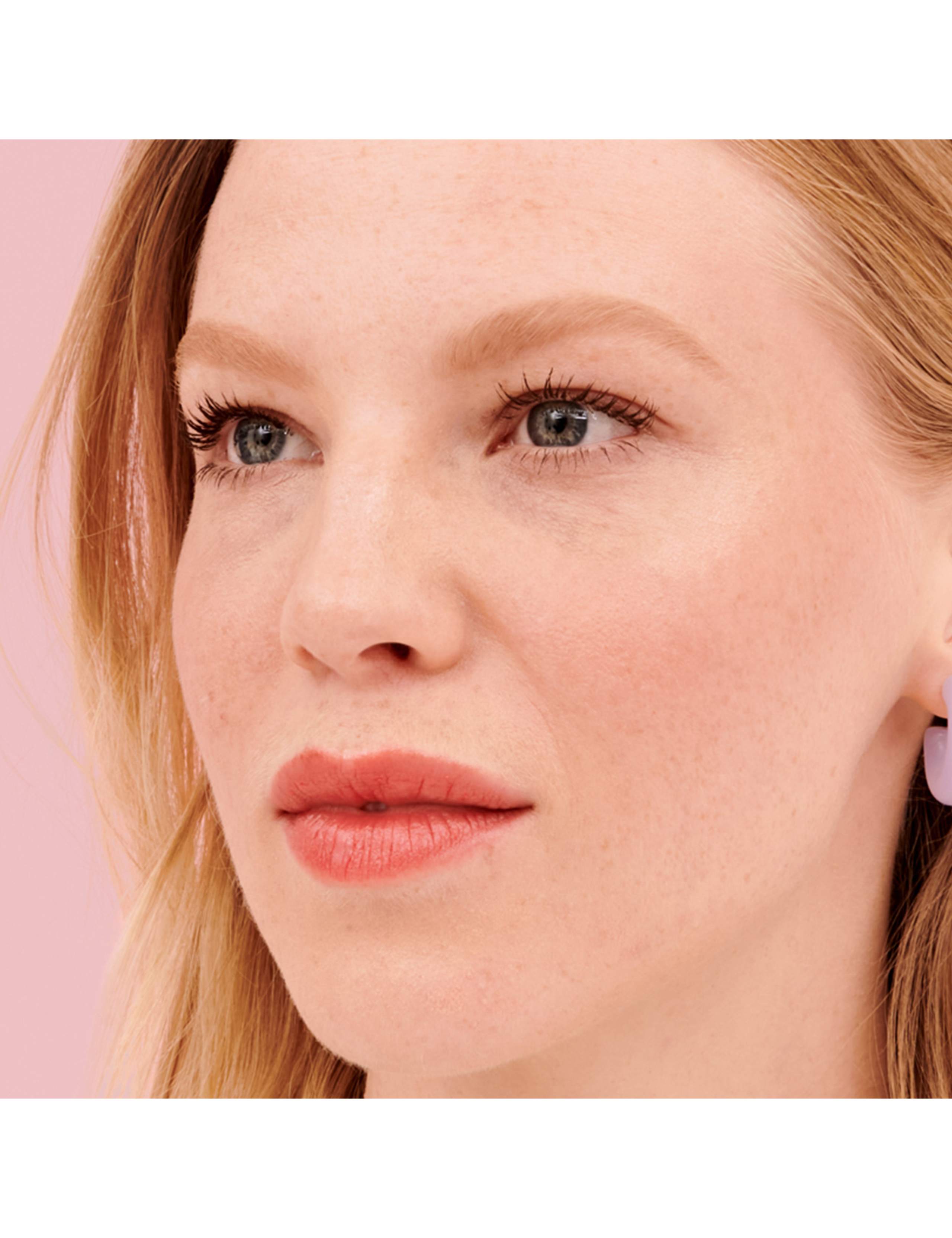 Gimme Brow + Volumising Eyebrow Pencil 1.19g 2 of 8