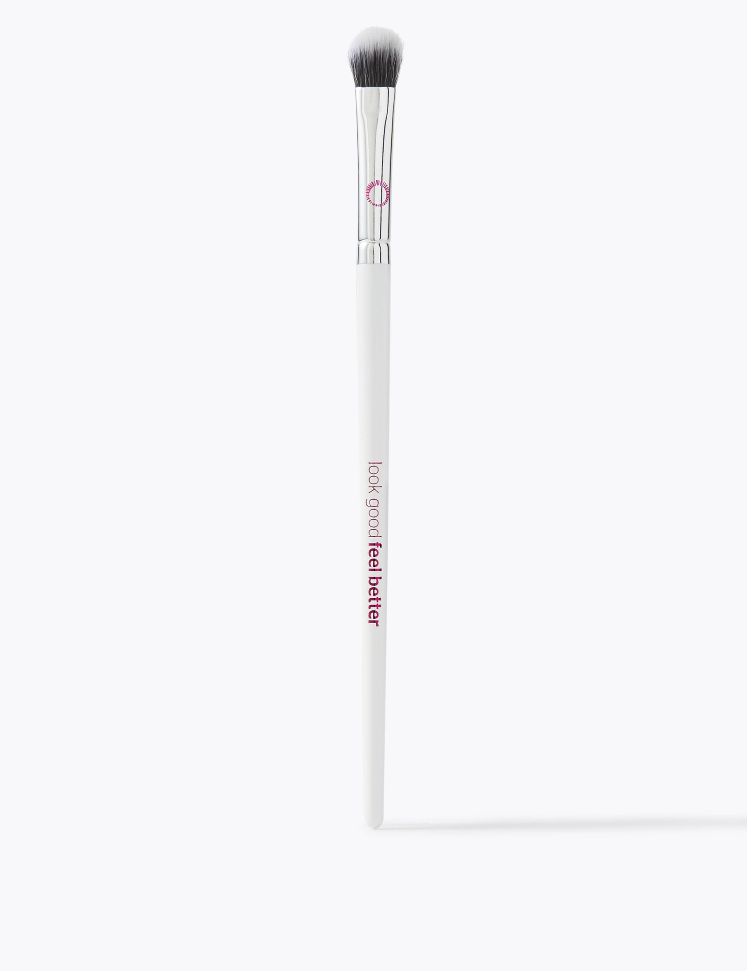 Eye Shading Brush 26g 1 of 2