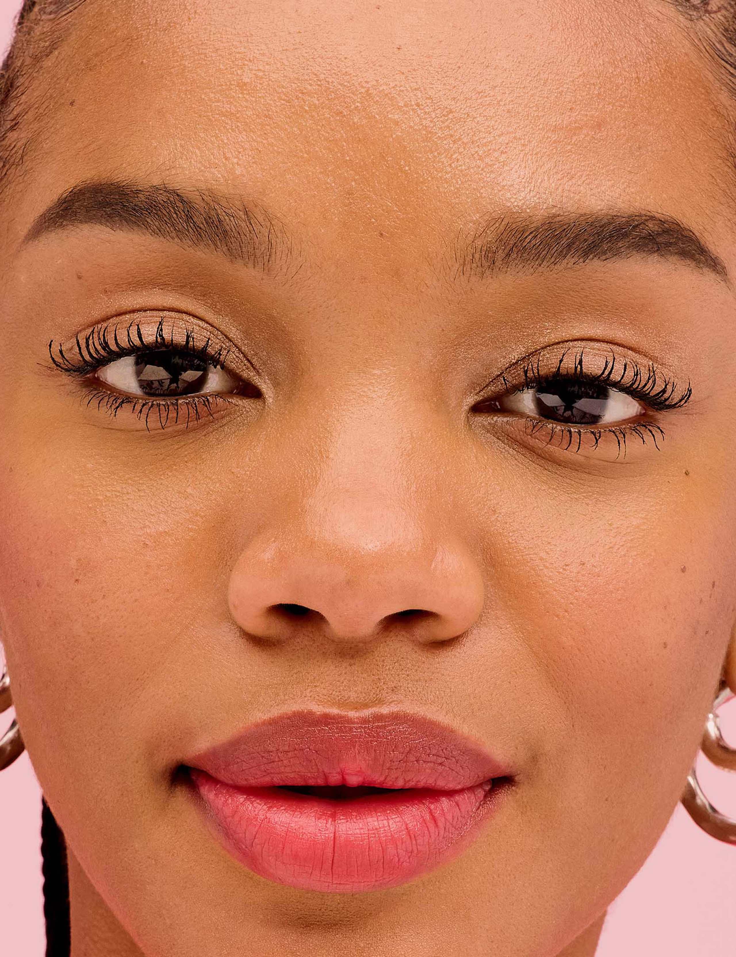 Fan Fest- Fanning & Volumising Mascara Mini 8.5g 8 of 10