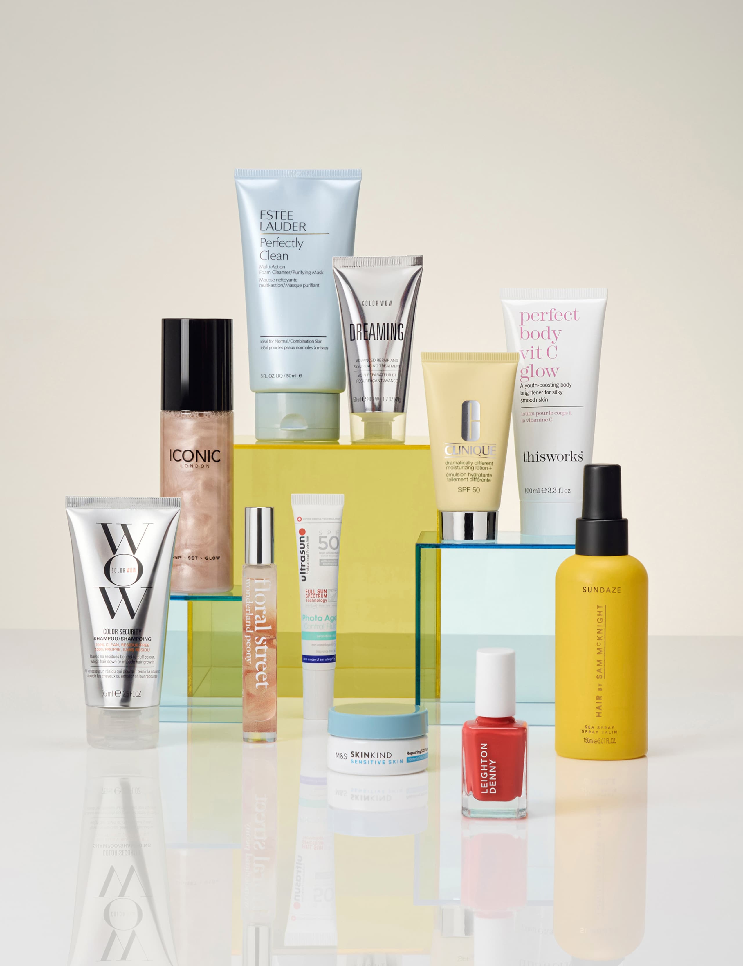Summer Beauty Bag - Save 81%* 2 of 5