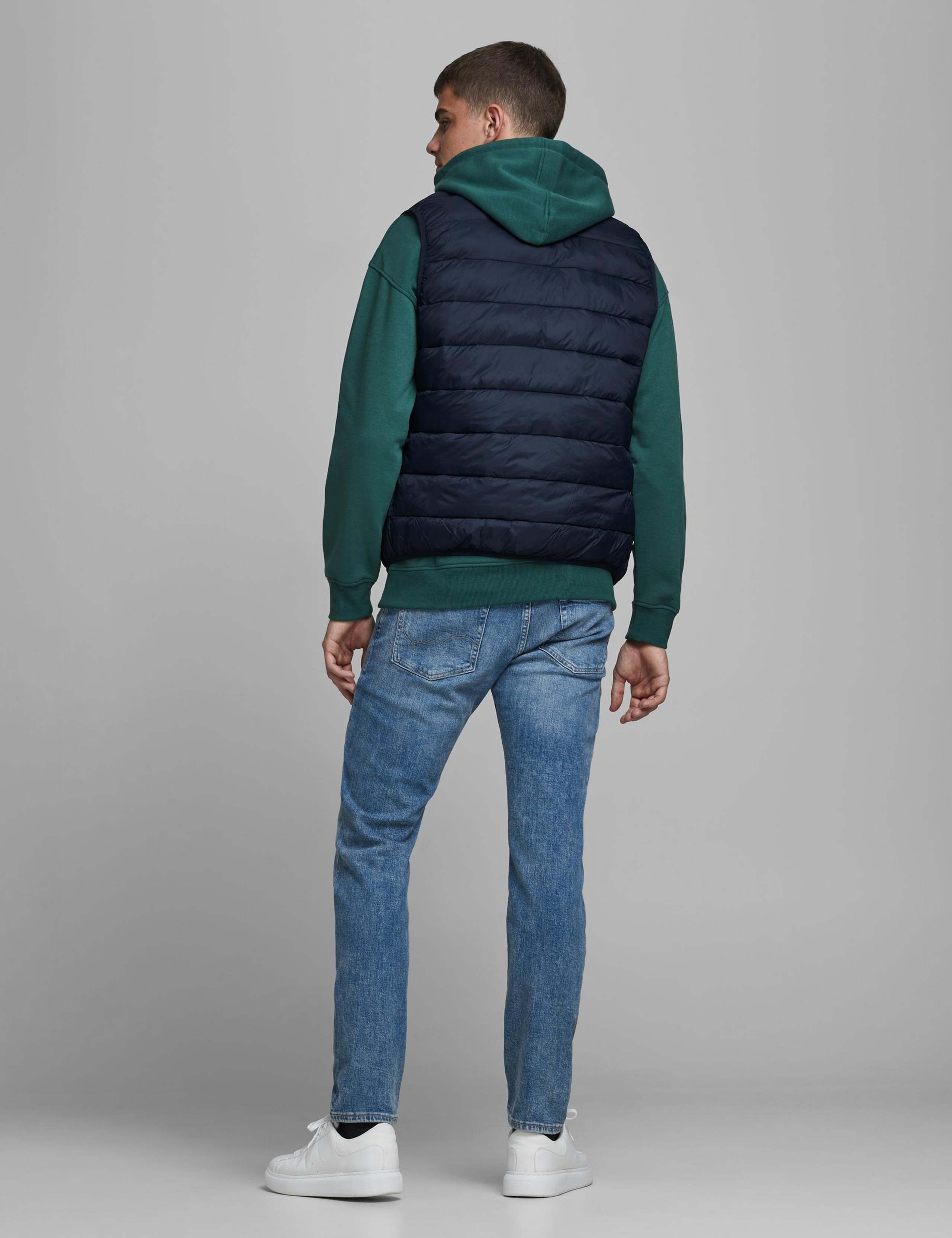 Padded Gilet 4 of 6
