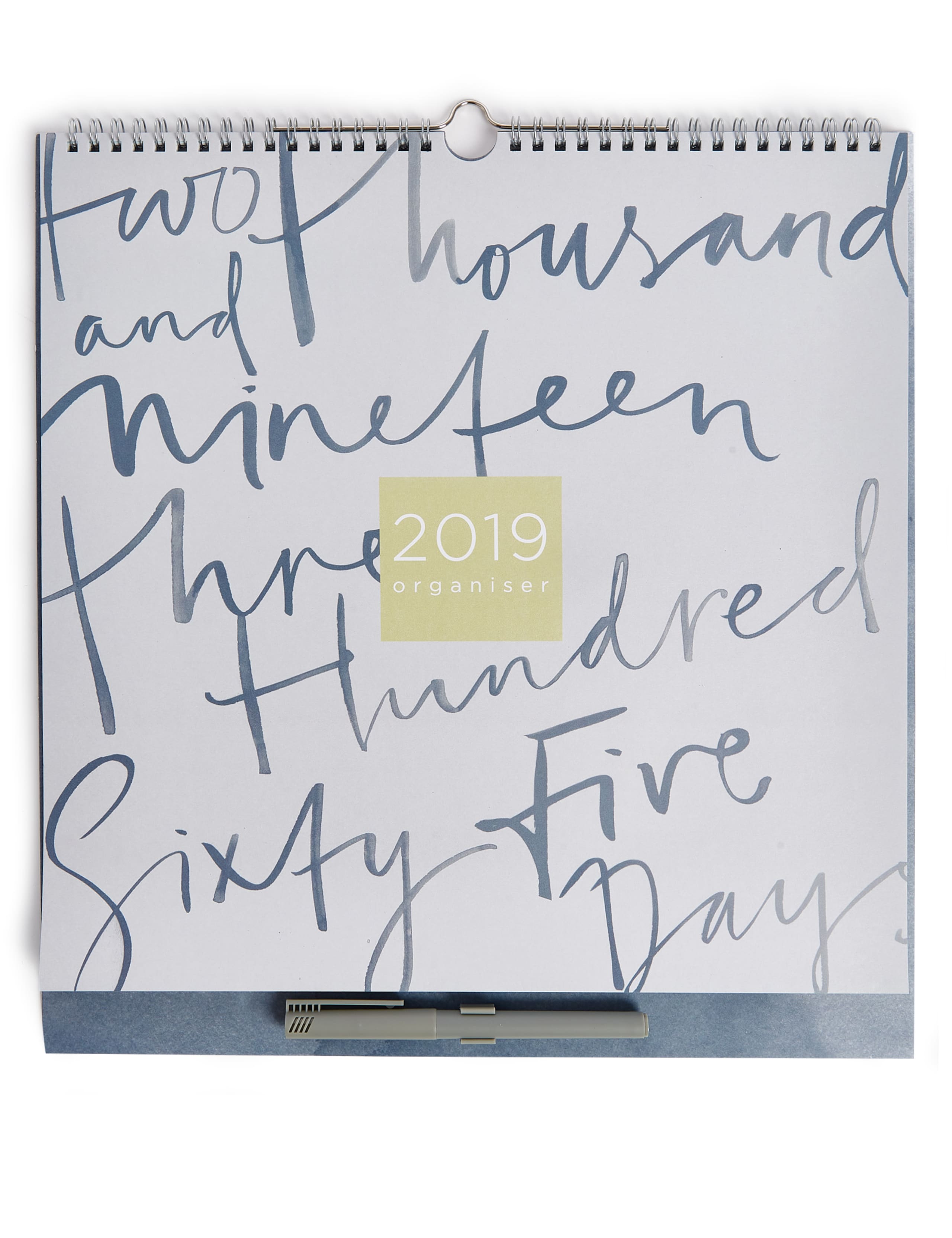 Text 2019 Family Organiser 1 of 3