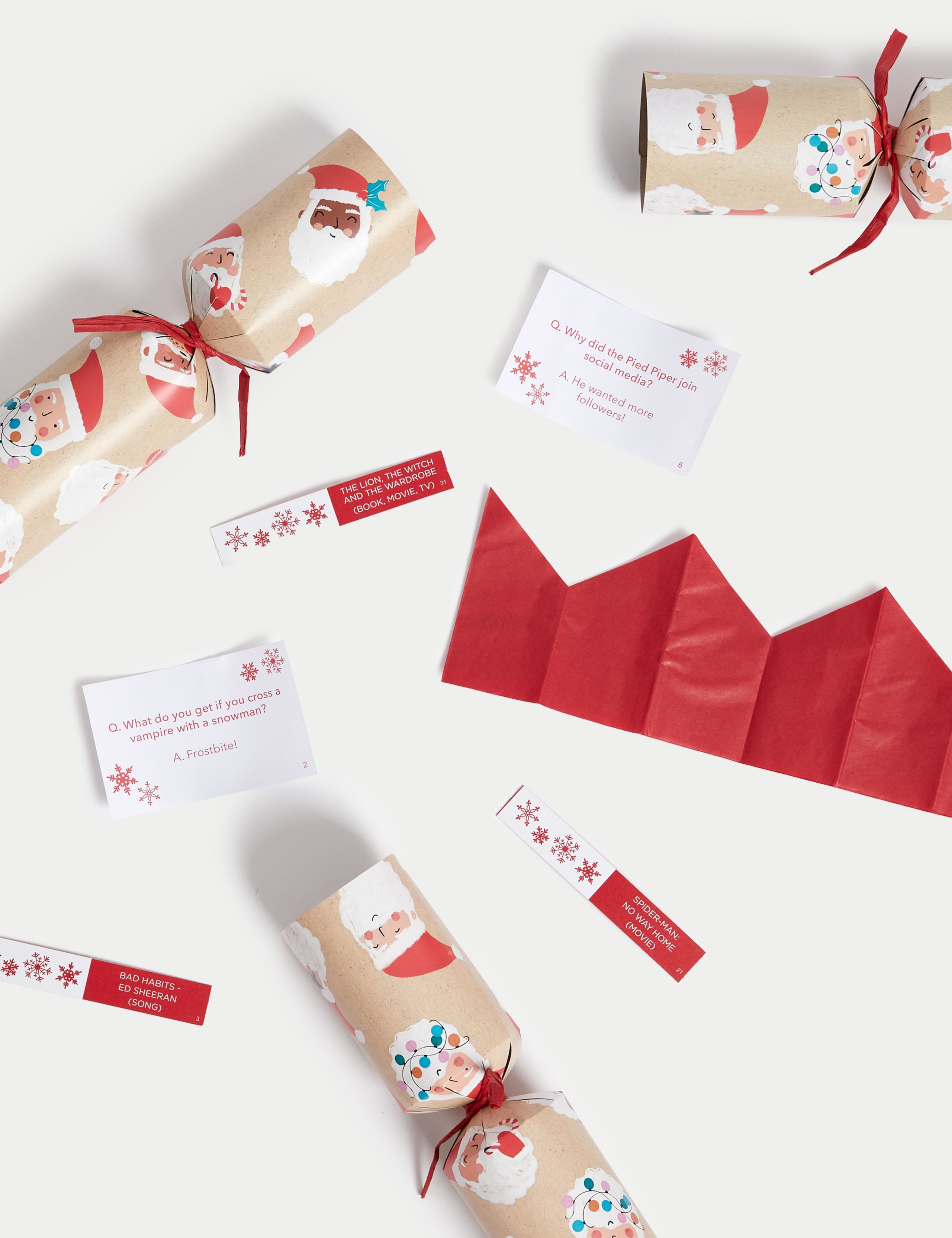 Christmas Crackers & Charade Game - Santa Design 2 of 4