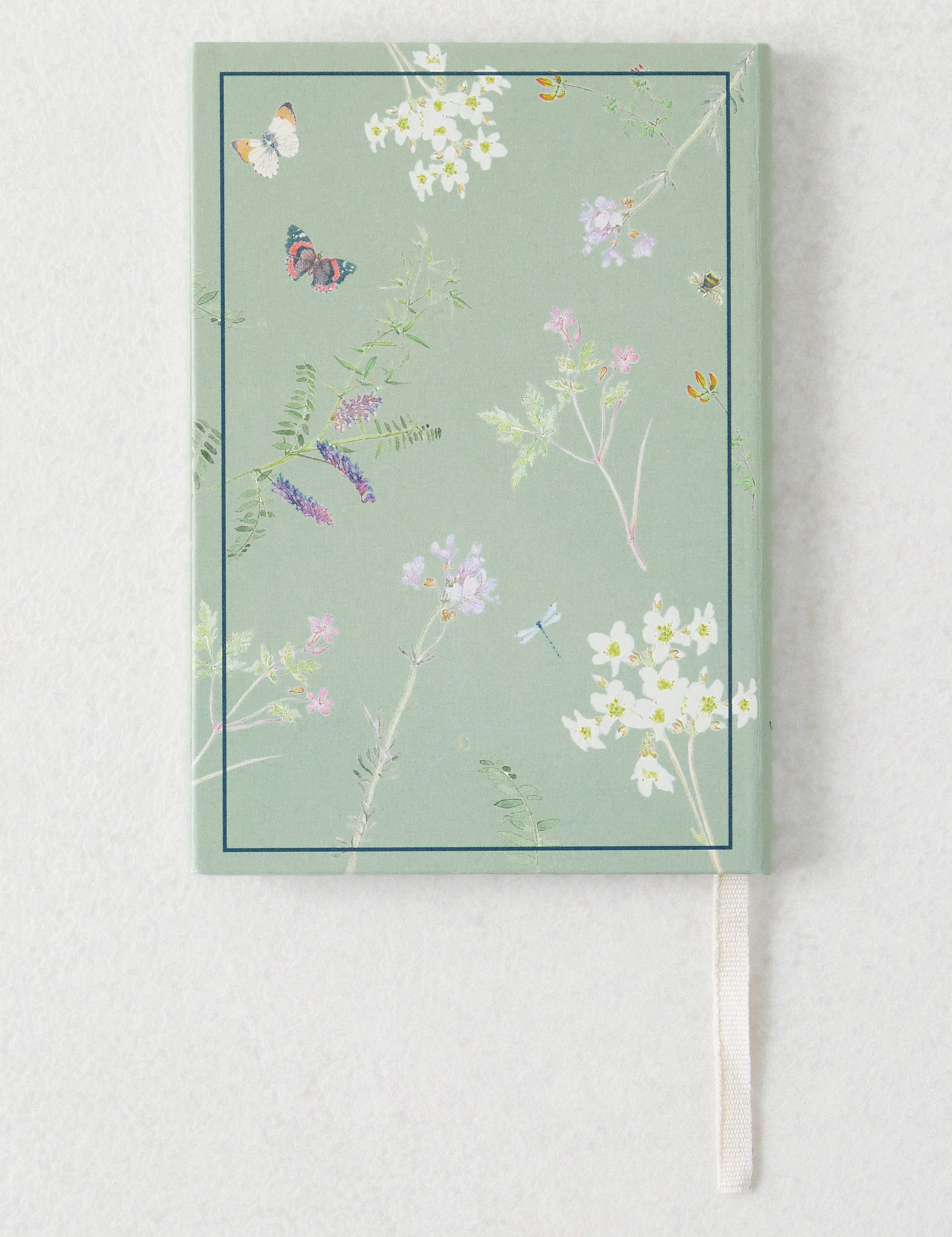 2022 Week to View Small Diary - Classic Edwardian Lady Design 4 of 4