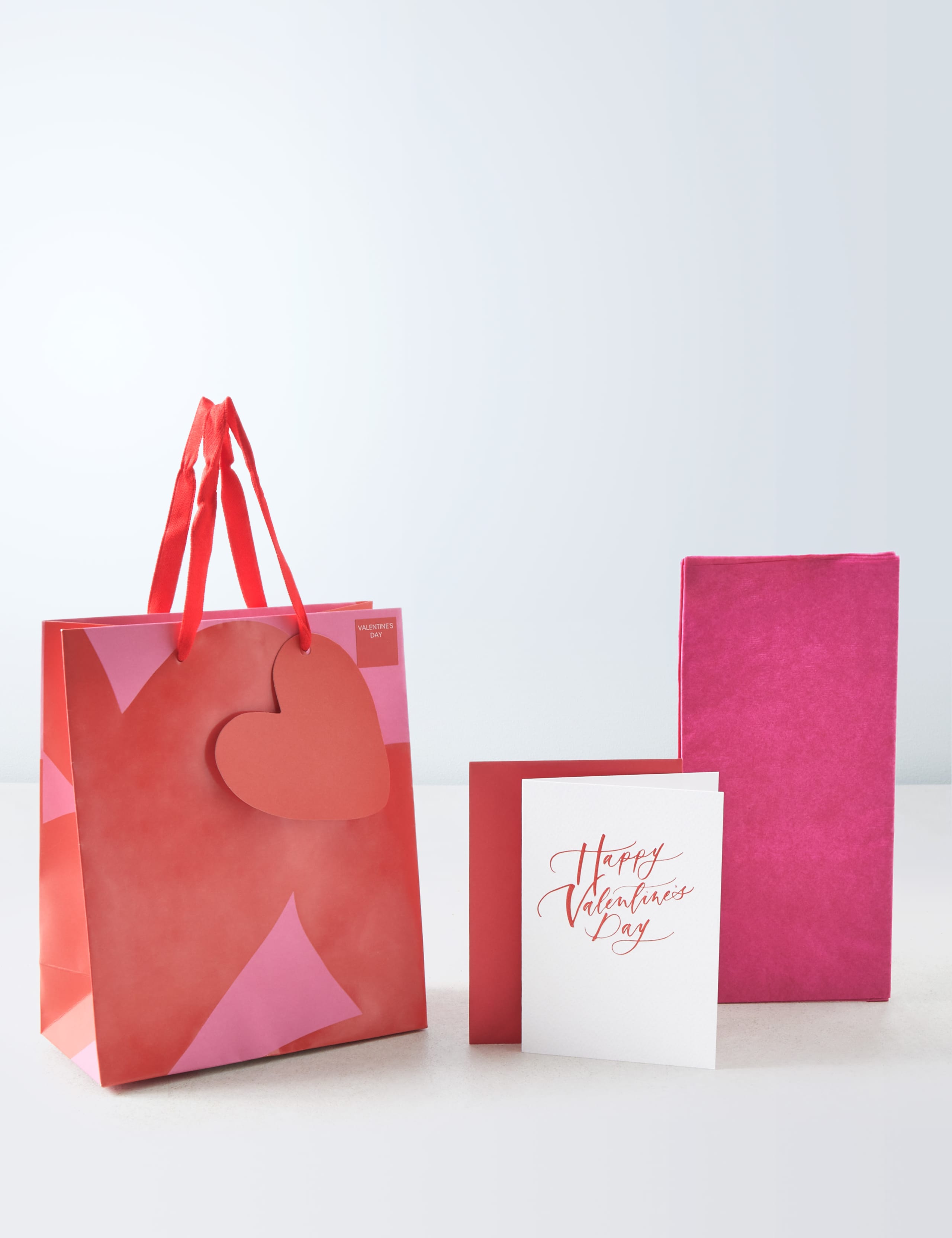 Valentine Tissue, Bag & Card Pack 1 of 7