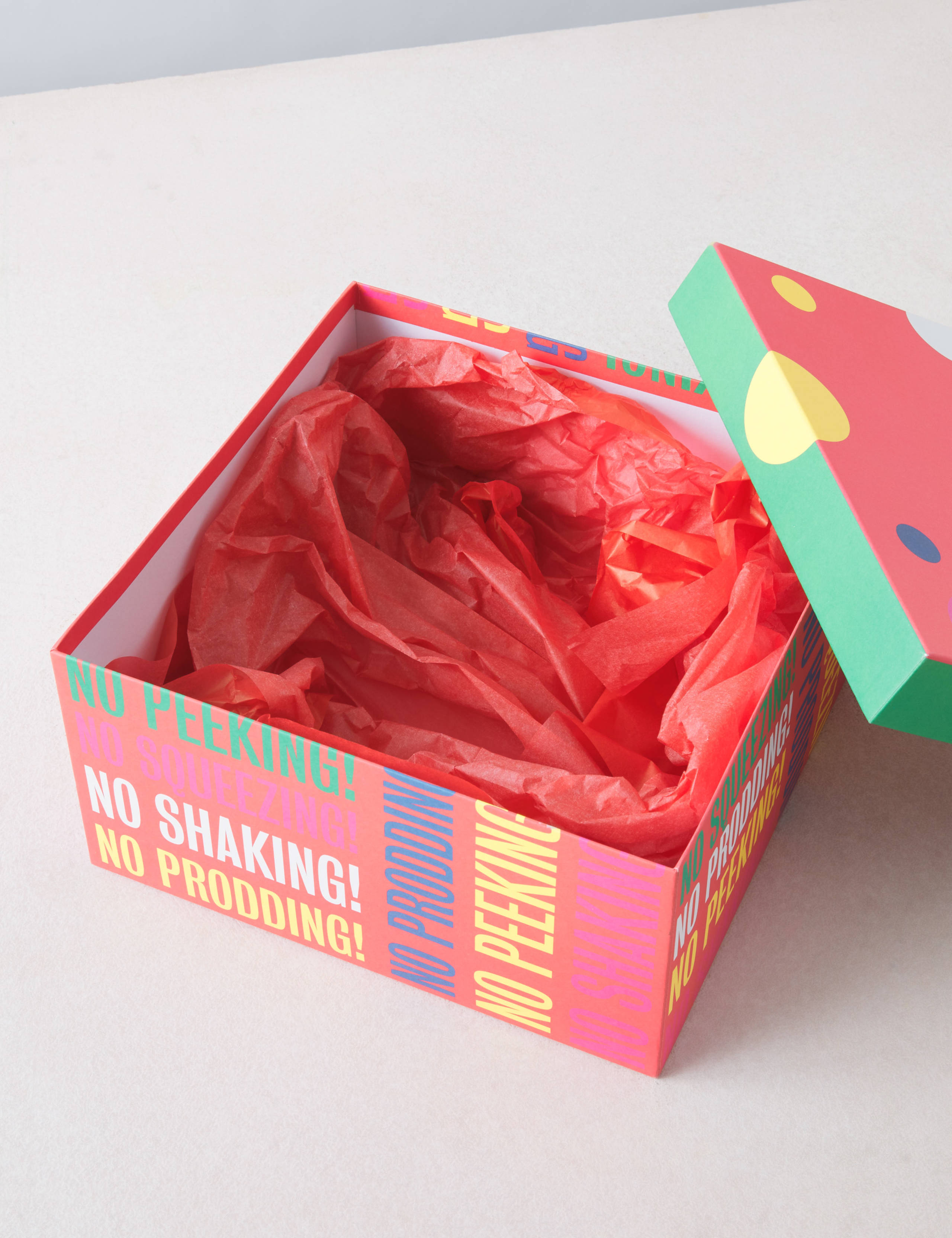 Christmas Eve Box & Tissue Paper Pack - Large Box with Red Tissue Paper 3 of 4