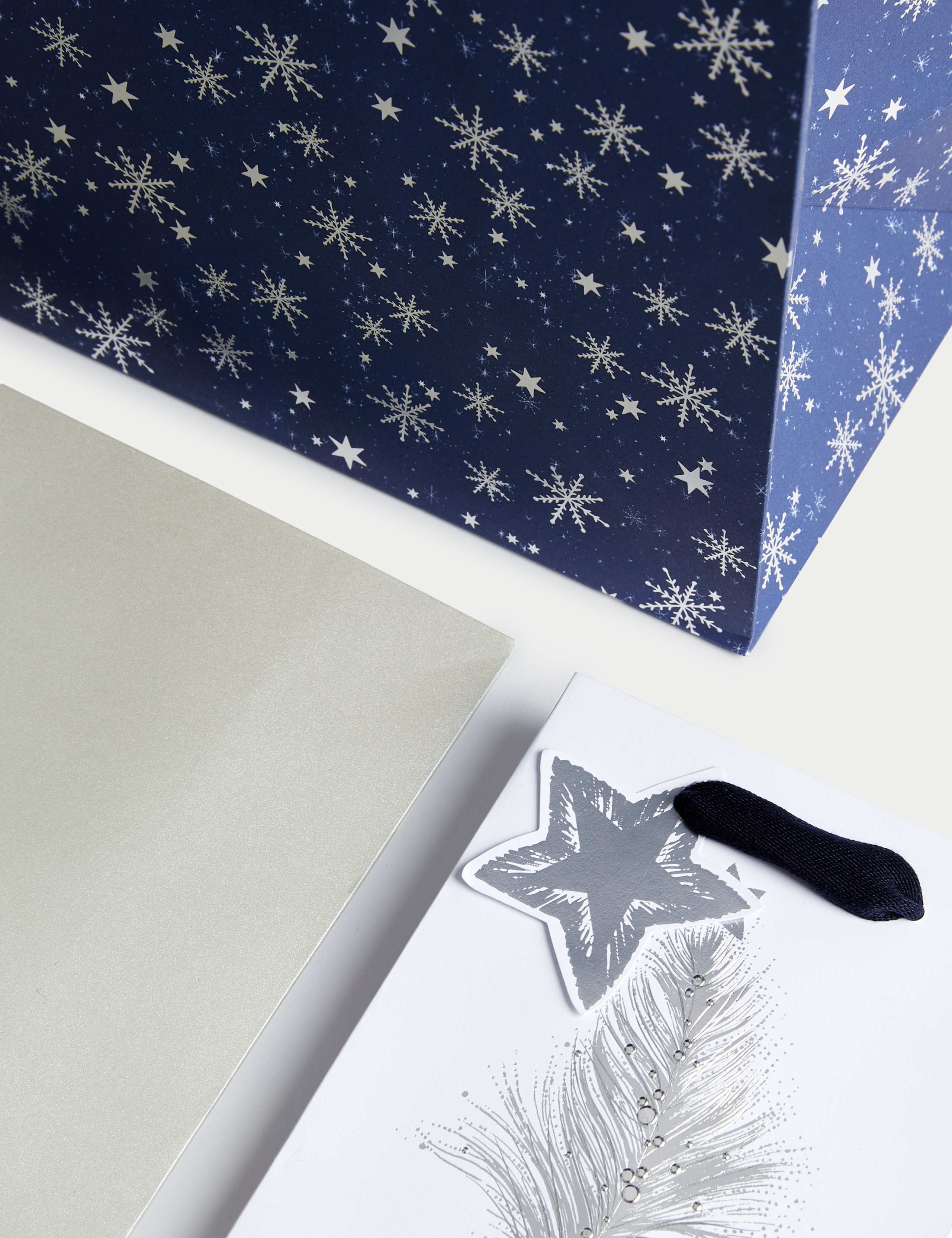 Luxury Blue & Silver Christmas Gift Bags Pack of 3 2 of 2