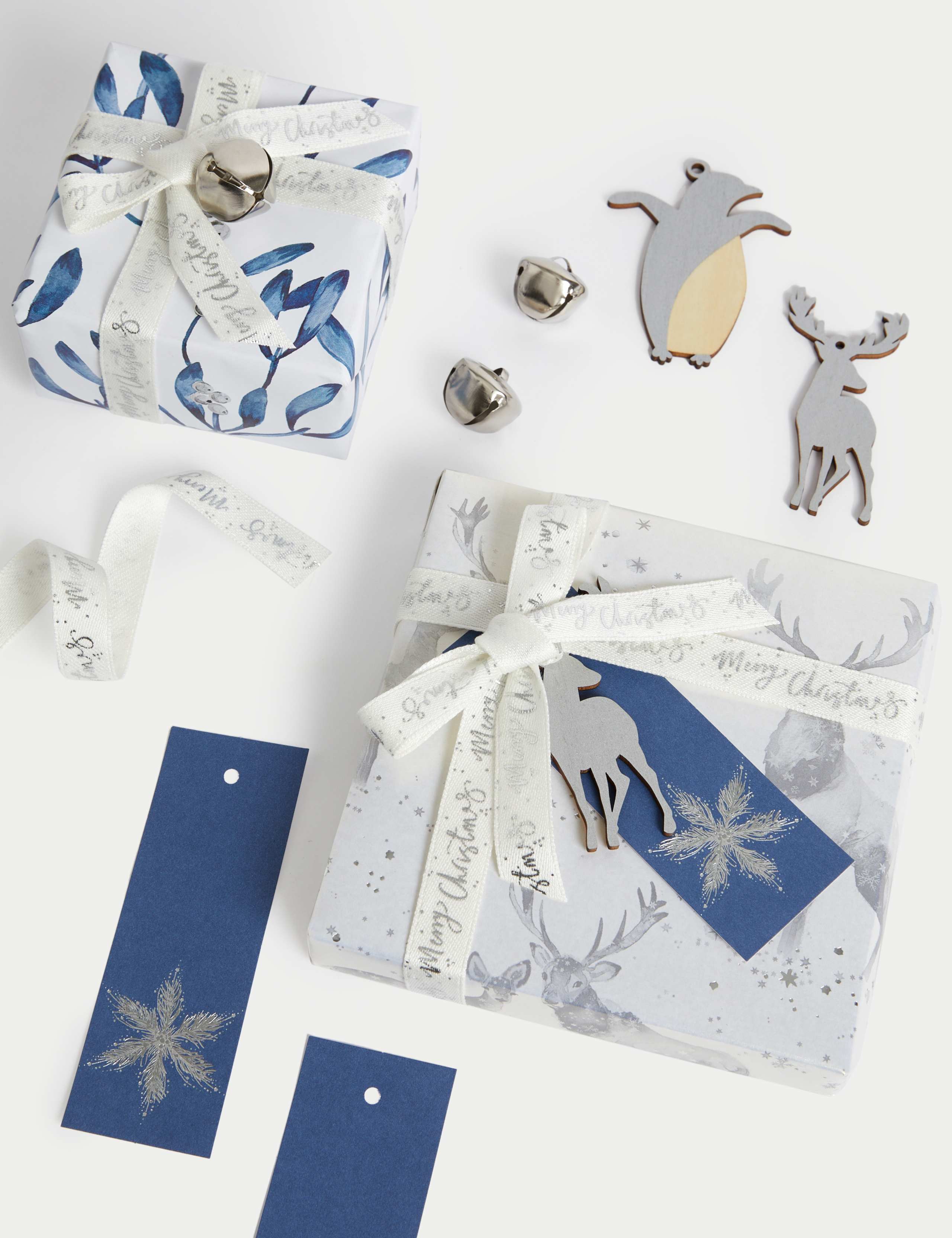 Christmas Luxury Gift Wrapping Accessories Pack - Silver 3 of 3