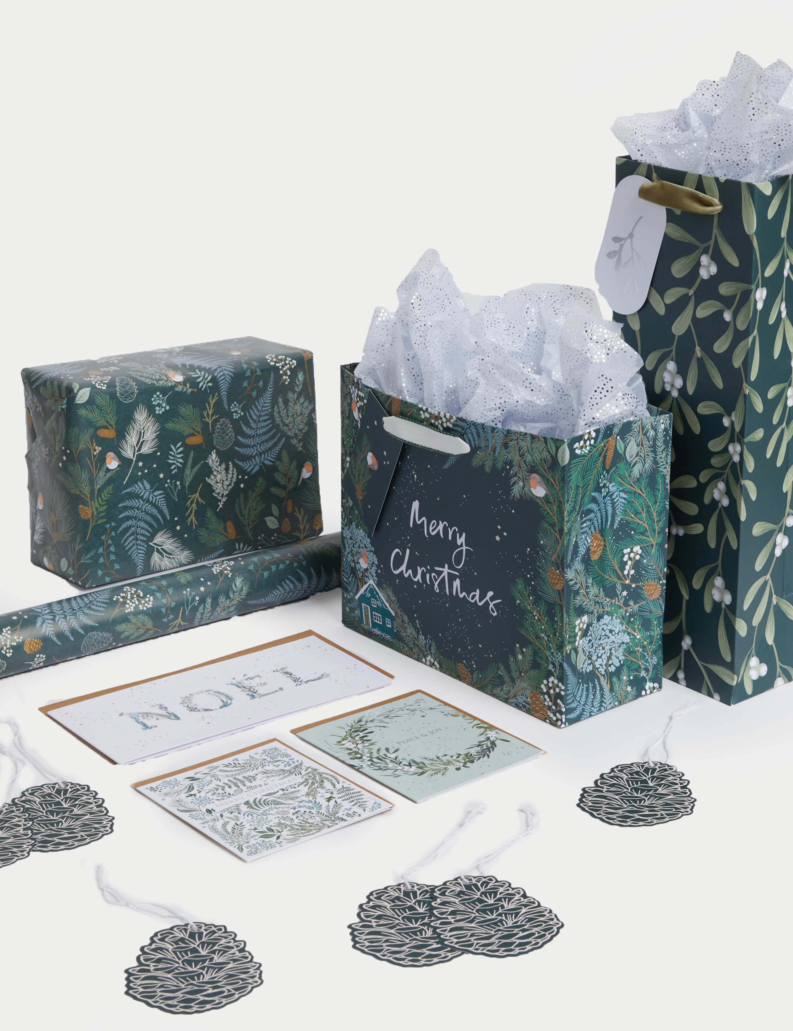 Green 3M Christmas Gift Wrap with Cards, Tags, Bags & Tissue 2 of 7
