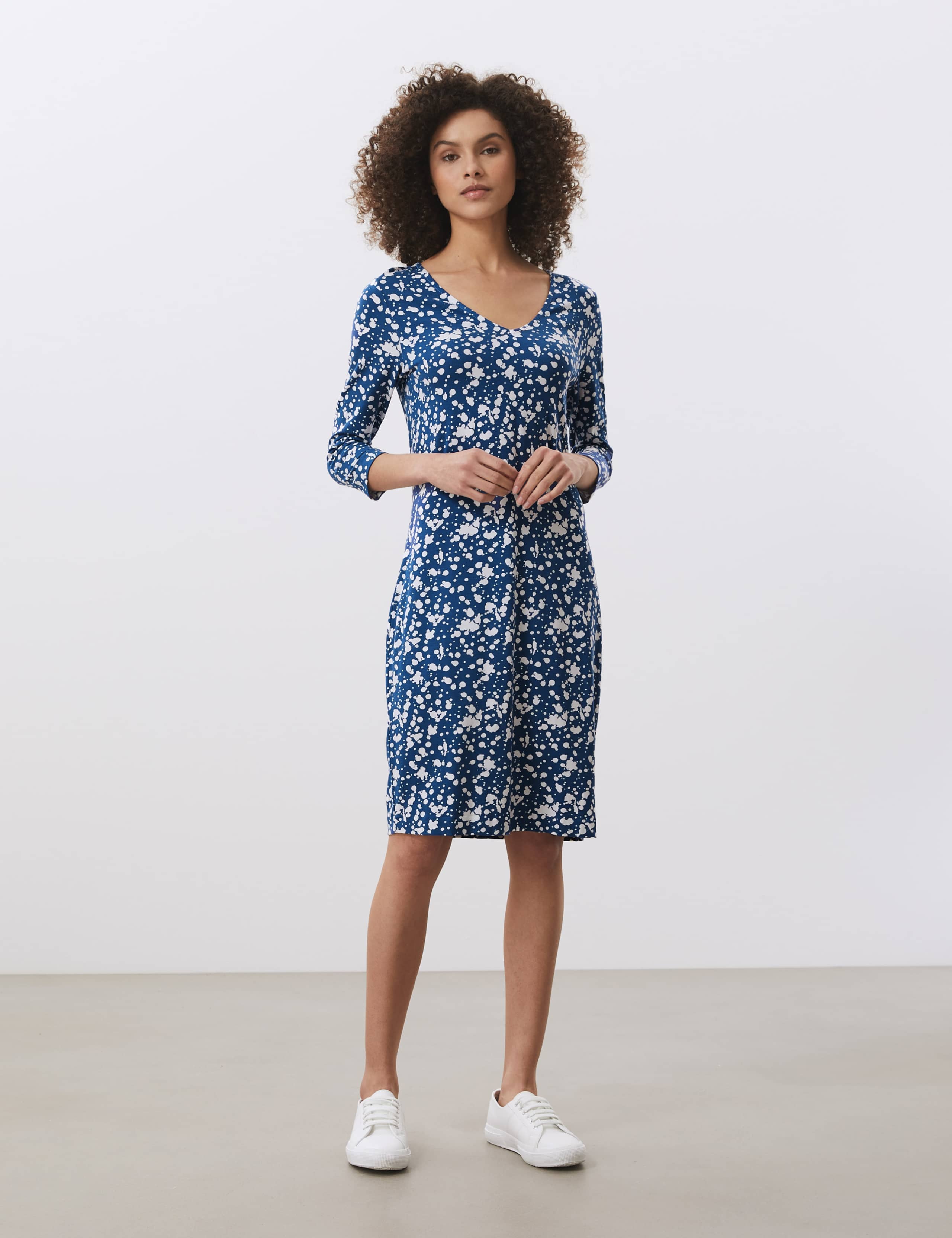 Jersey Printed V-Neck Shift Dress 1 of 6