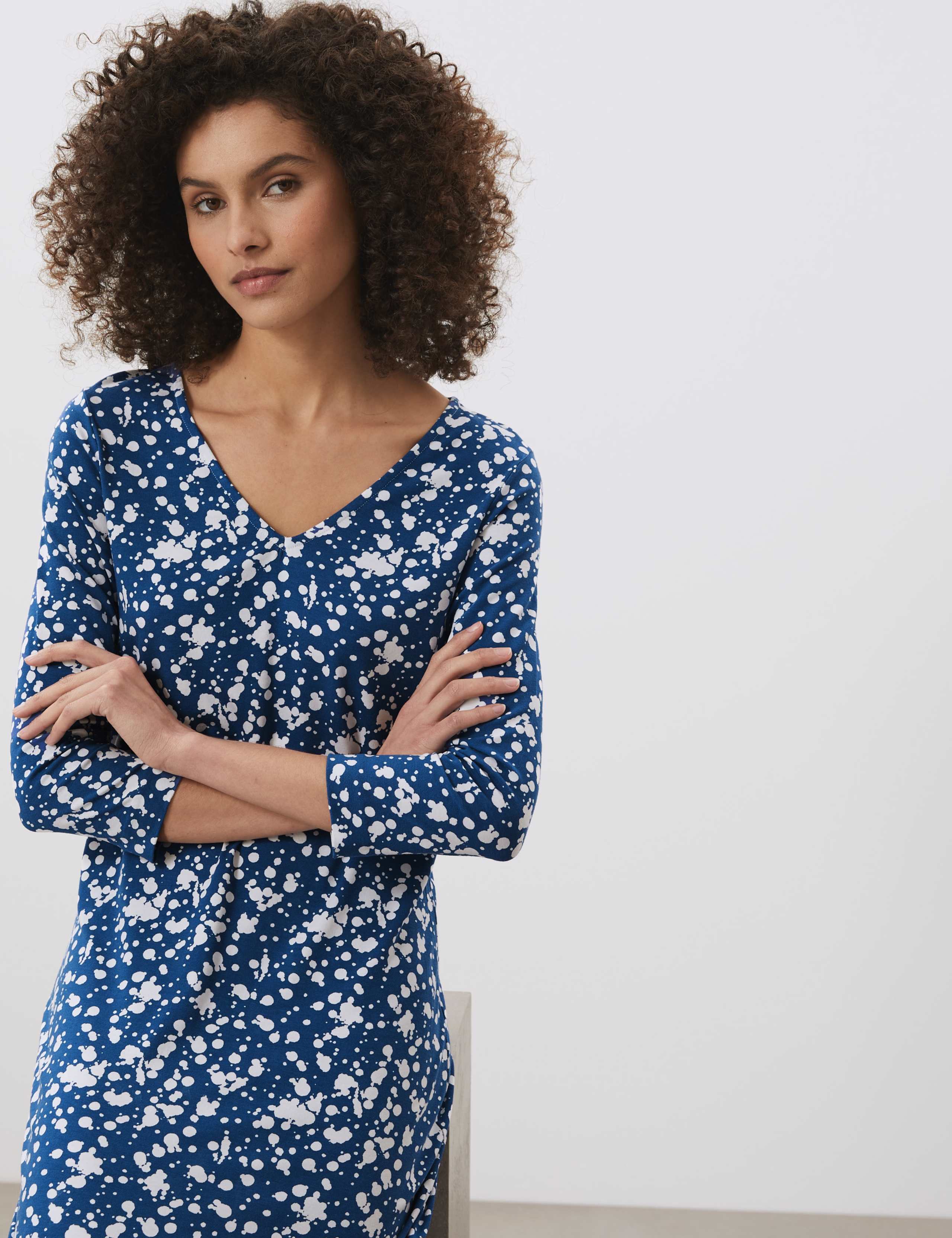 Jersey Printed V-Neck Shift Dress 3 of 6
