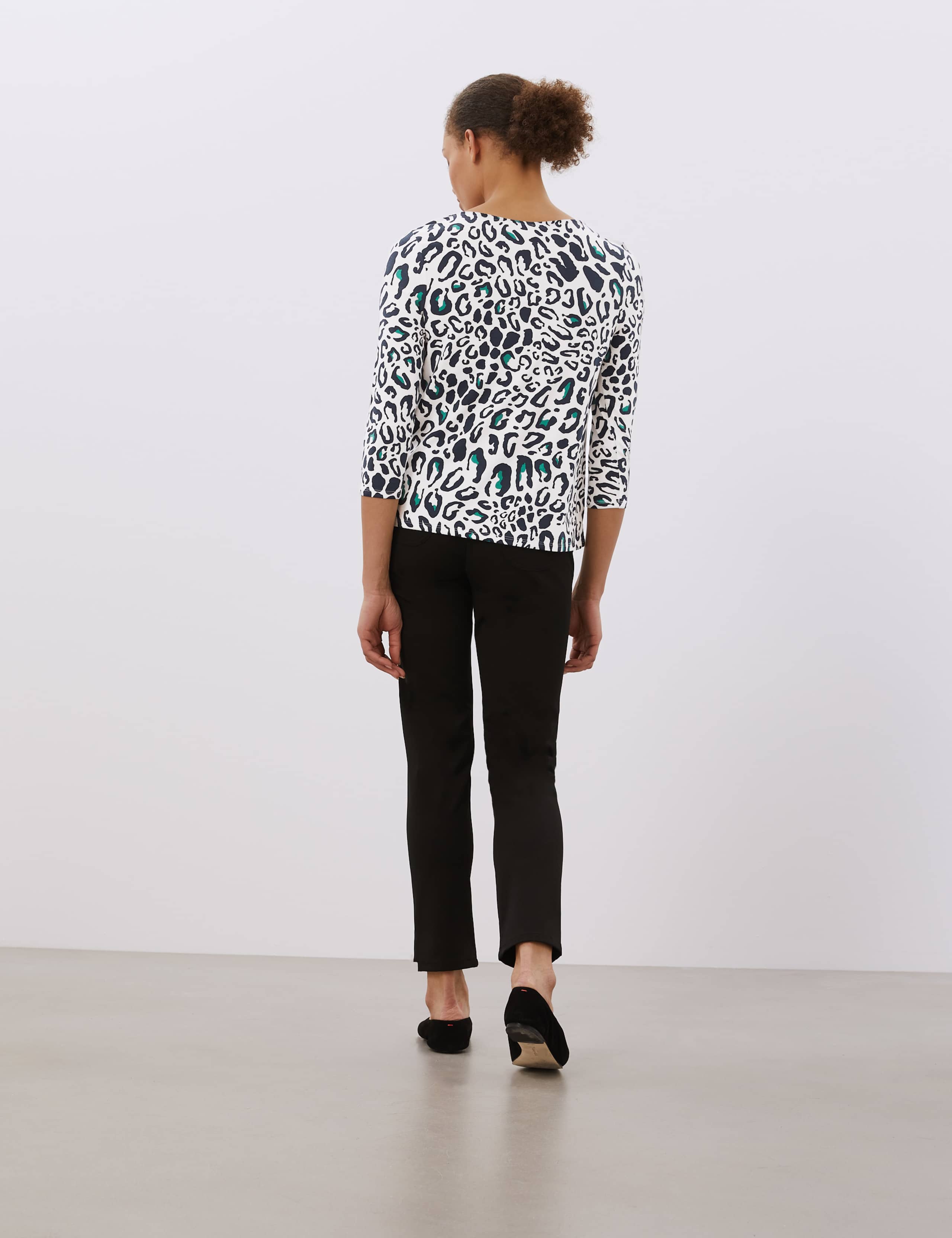 Jersey Animal Print 3/4 Sleeve Top 5 of 6